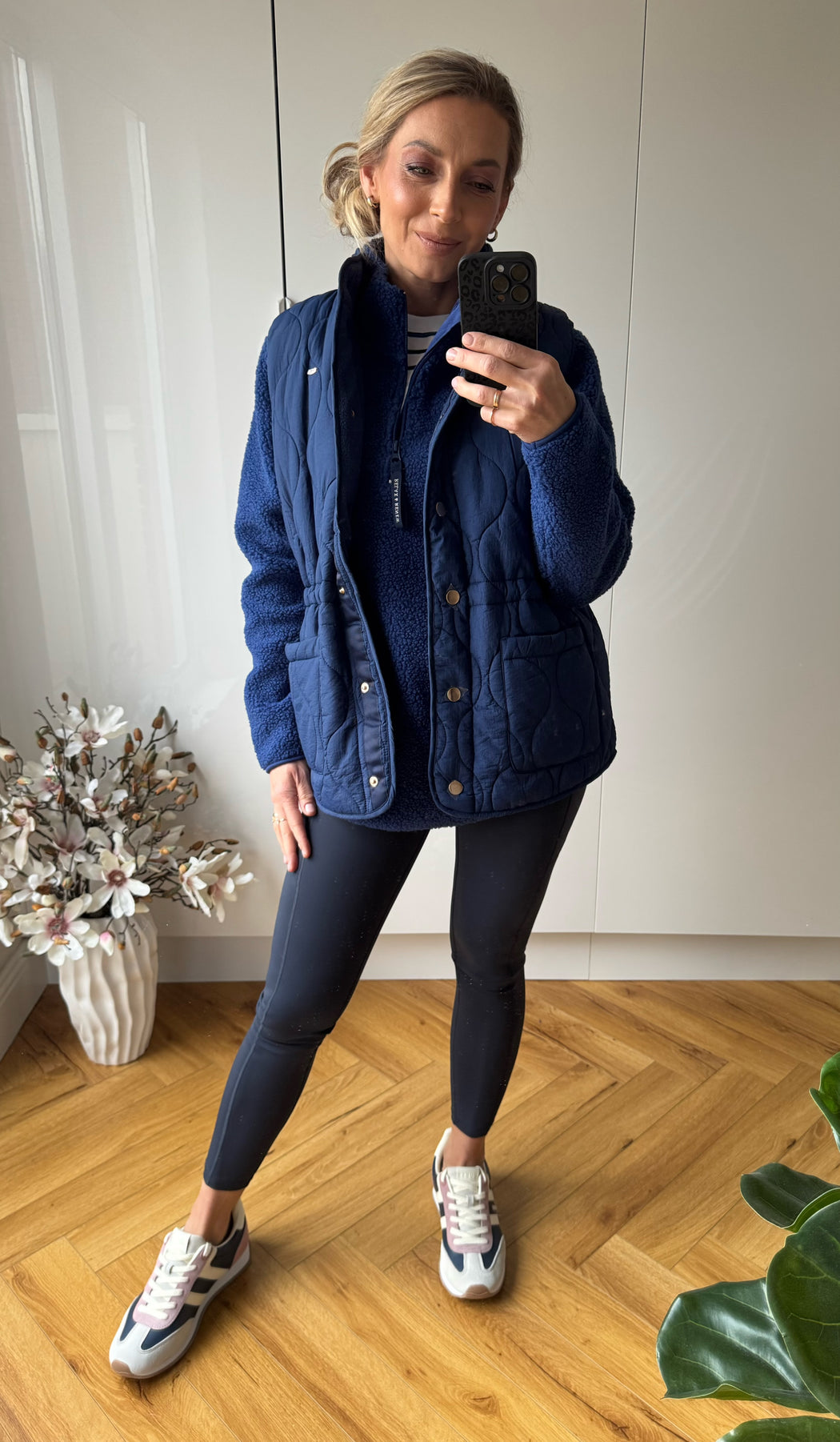 Mandy Gilet Blue