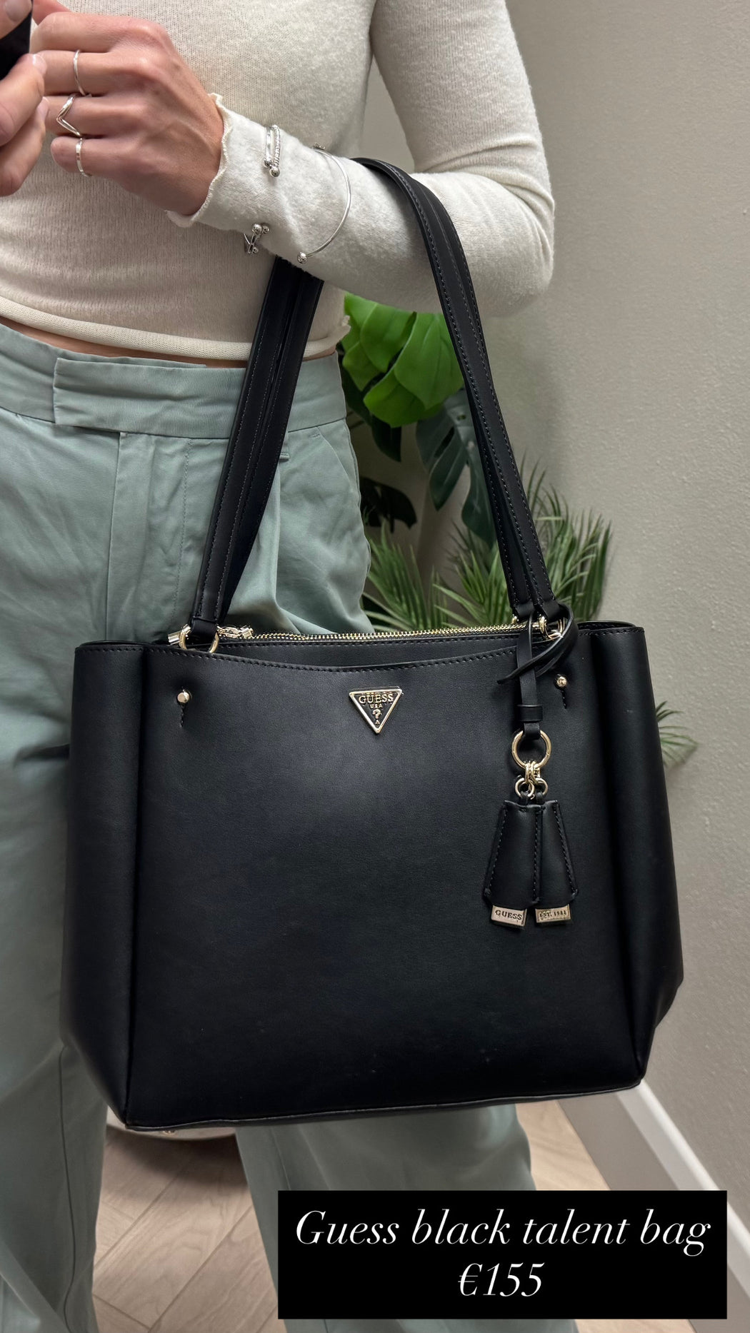 Guess black talent bag NG966923