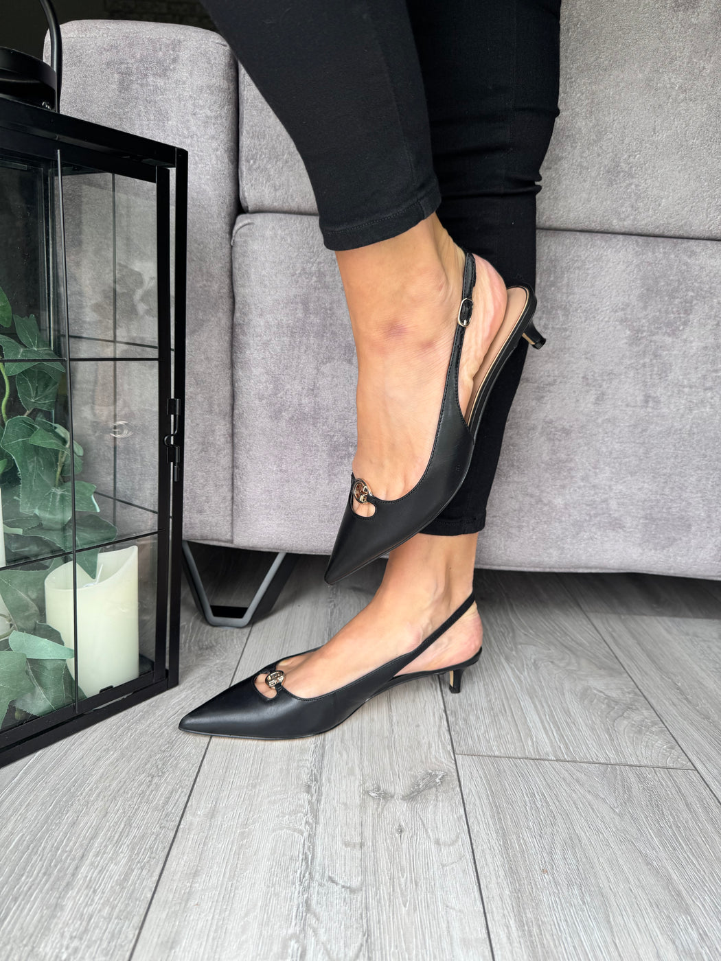 Guess black sling backs shoes FLTJESLEA05
