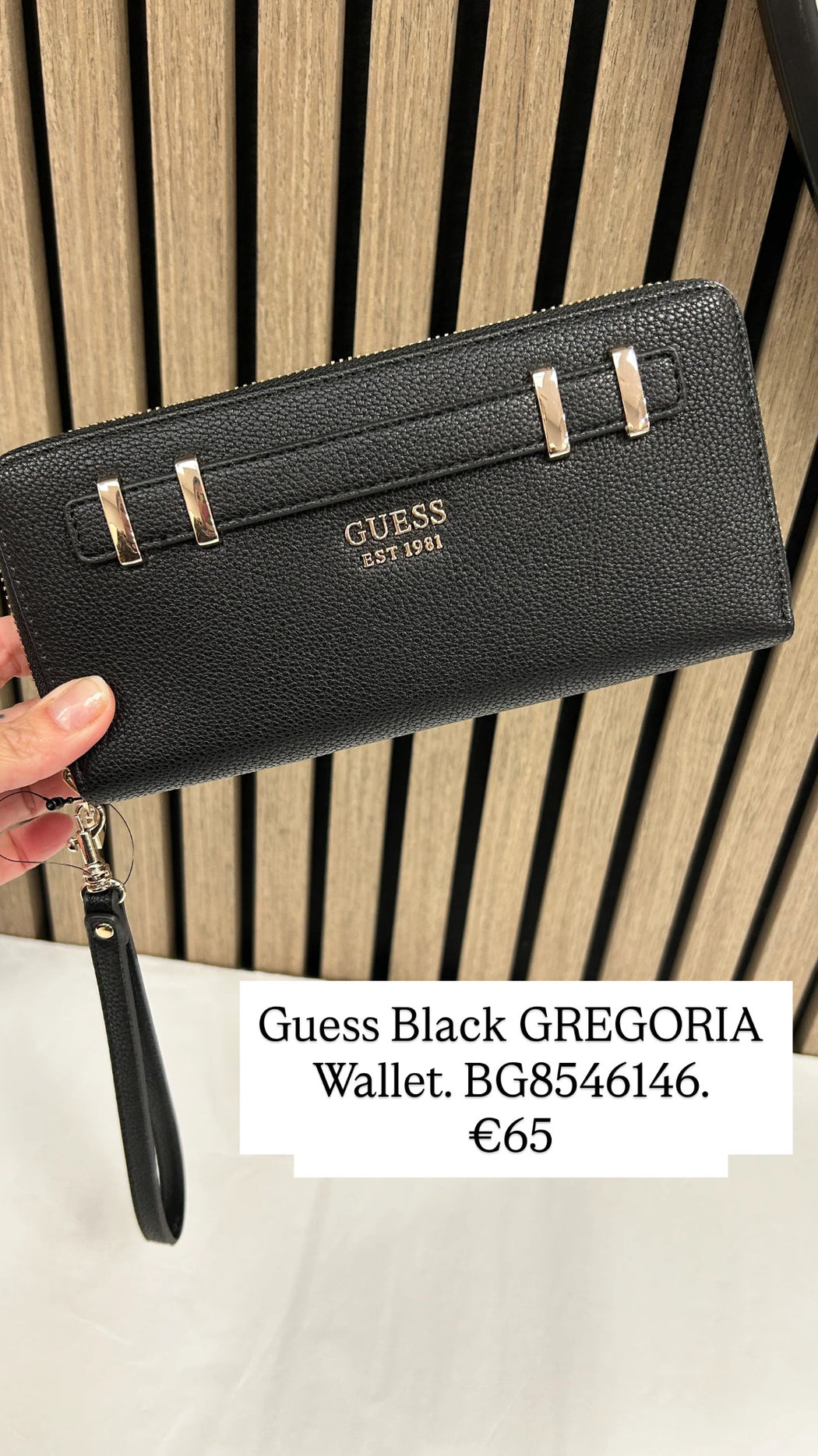 Guess Black GREGORIA Wallet. BG8546146.