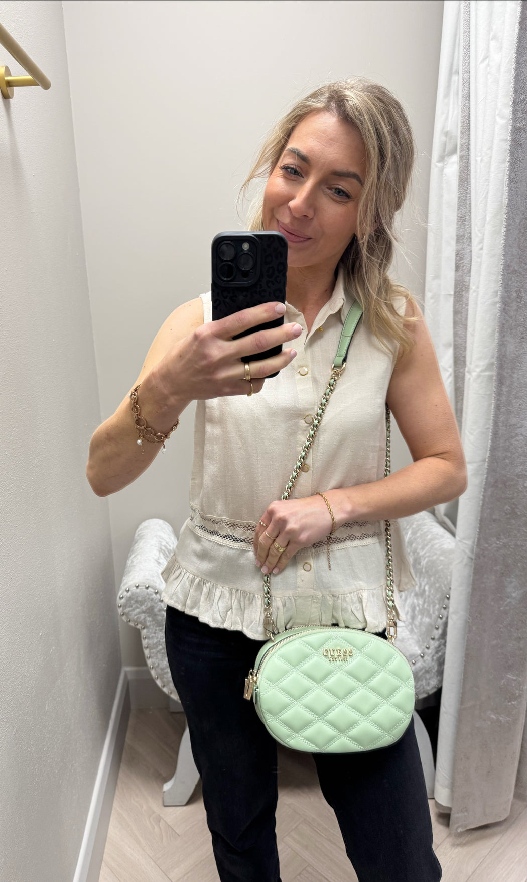Sienna sleeveless shirt
