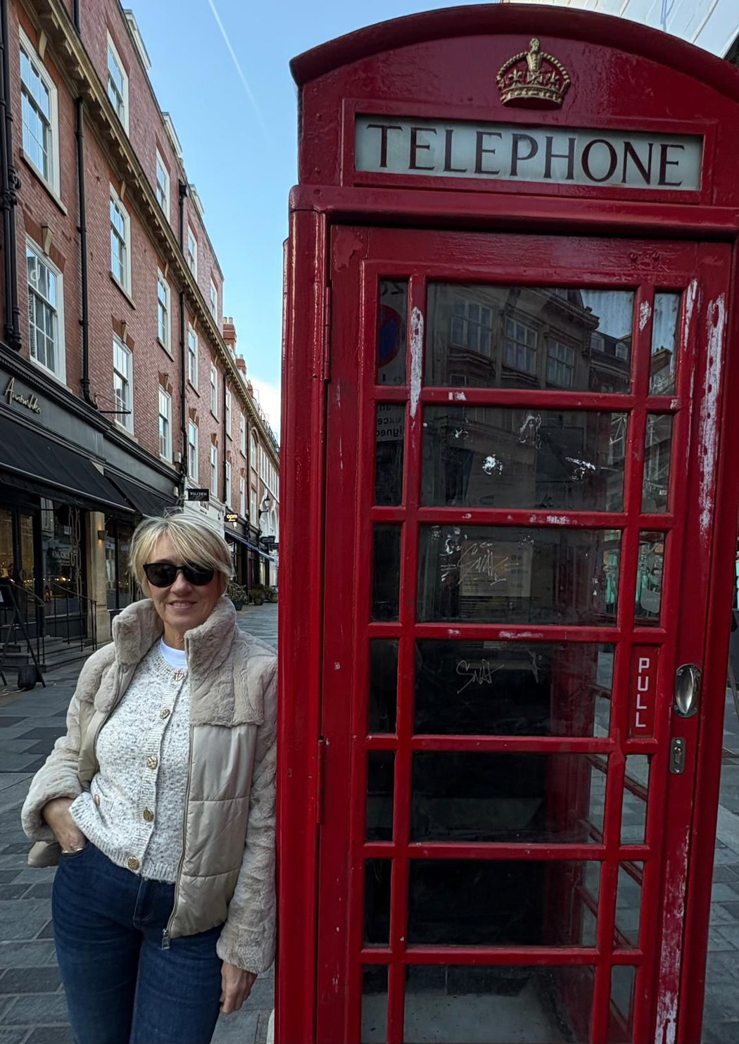 Popperes beige jacket