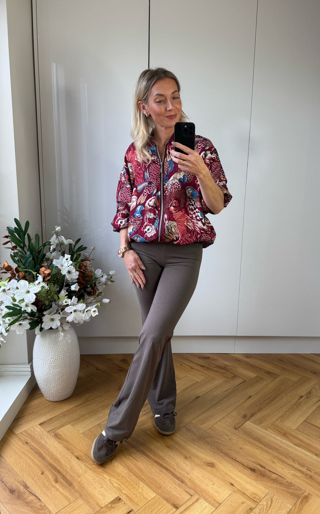 Satira wine bomber