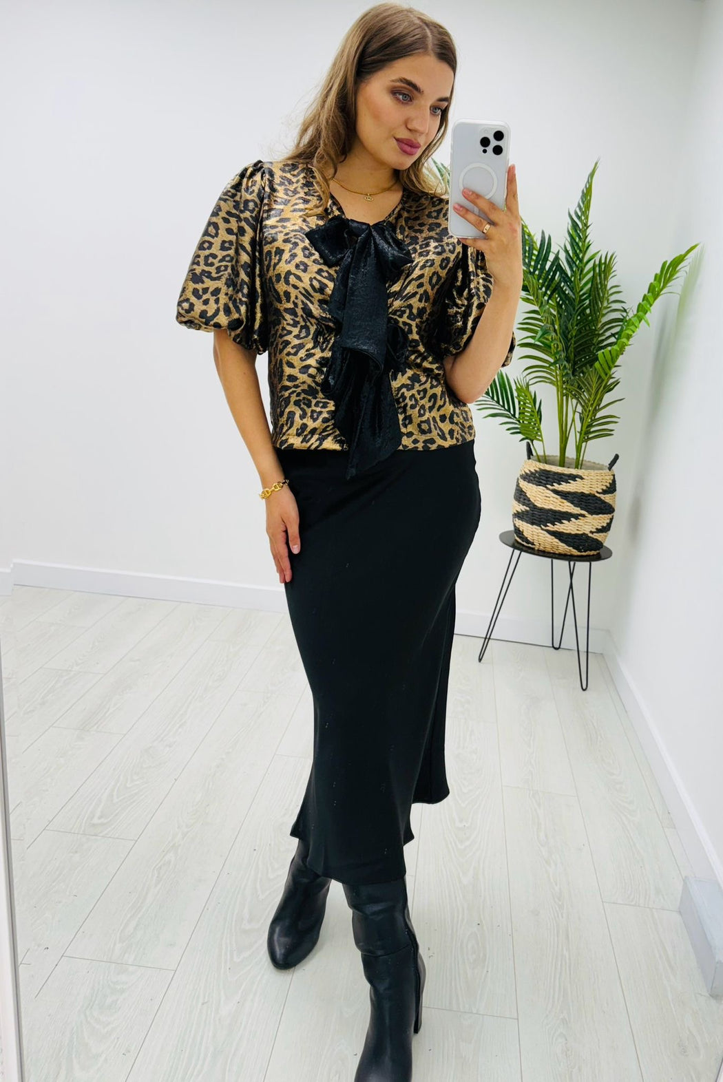 Jodie gold bow leopard top