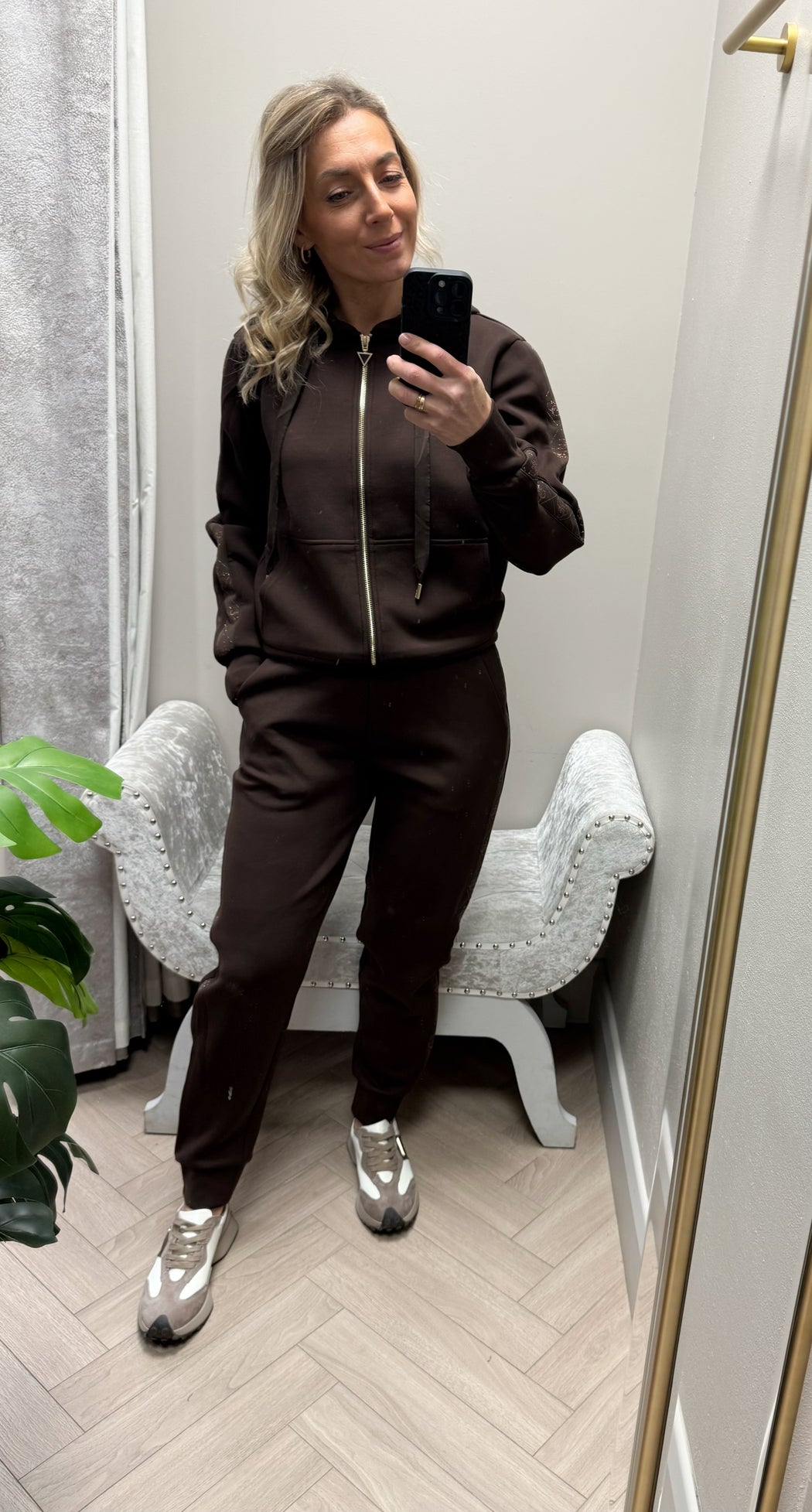 Guess brown scuba zip sweater w5yq05kbye2