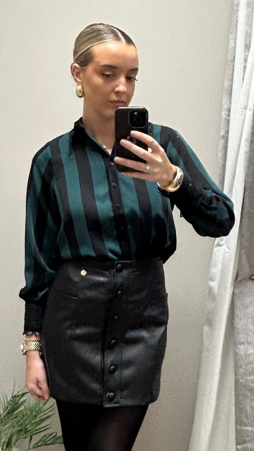 Jill green black blouse