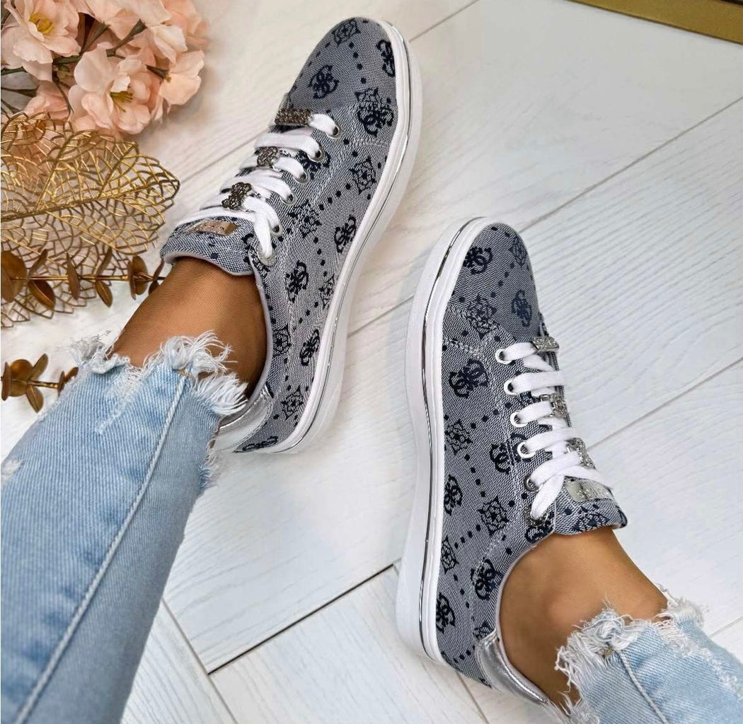 Guess navy silver logo sneaker flytss2fal12