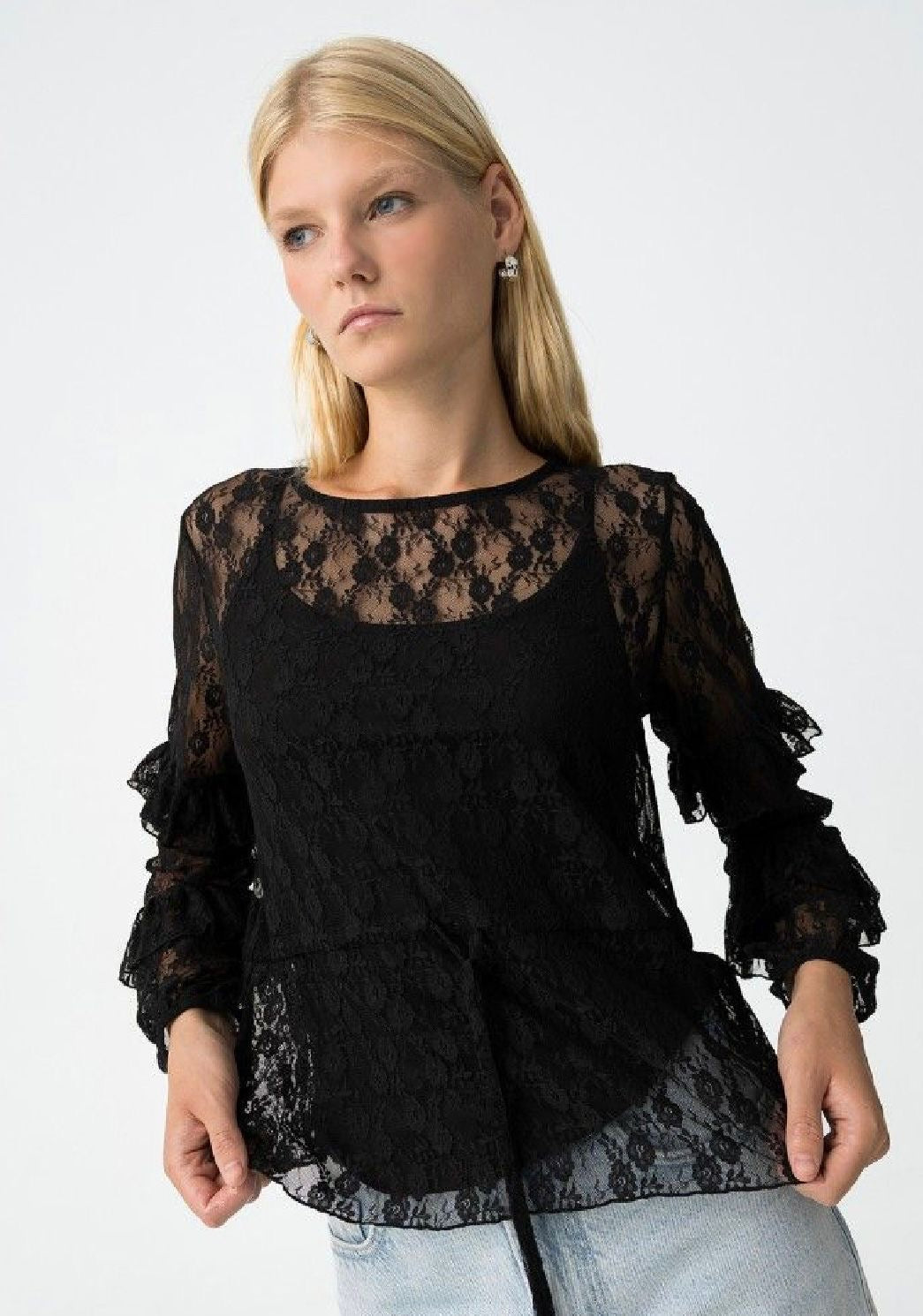 Mad black lace top