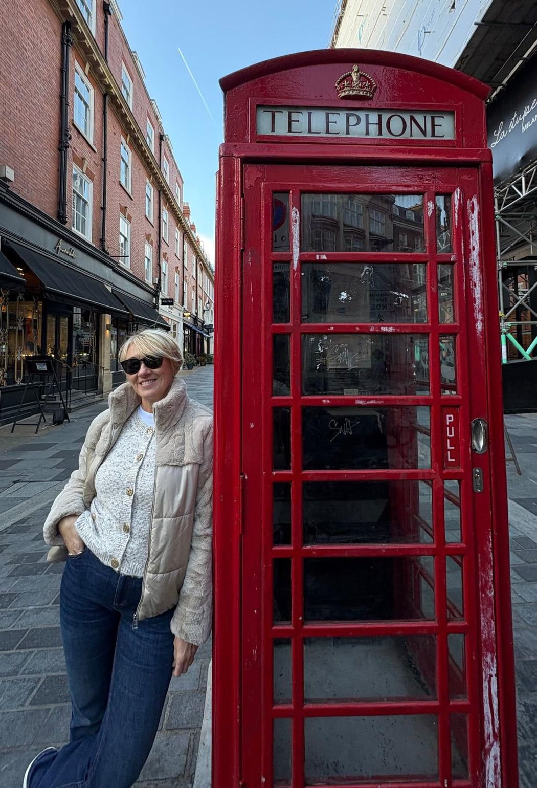 Popperes beige jacket