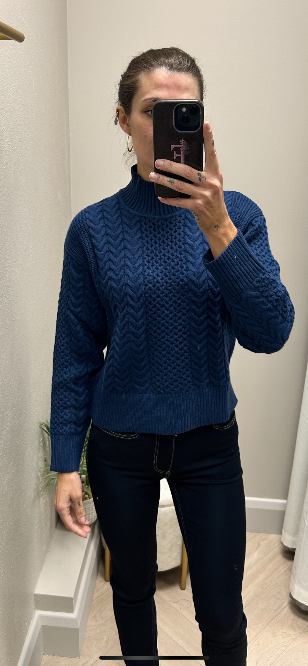 Edwina navy cable knit