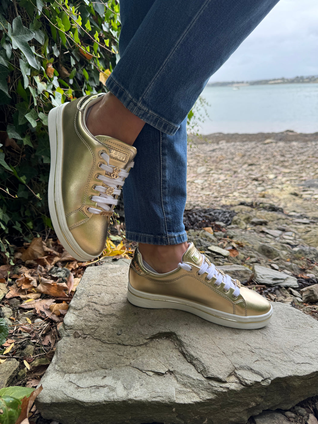Guess gold sneaker FLTSS3LEL12