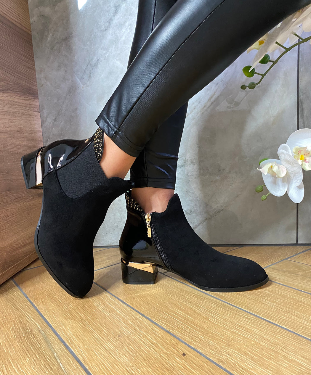 Alce  black boots