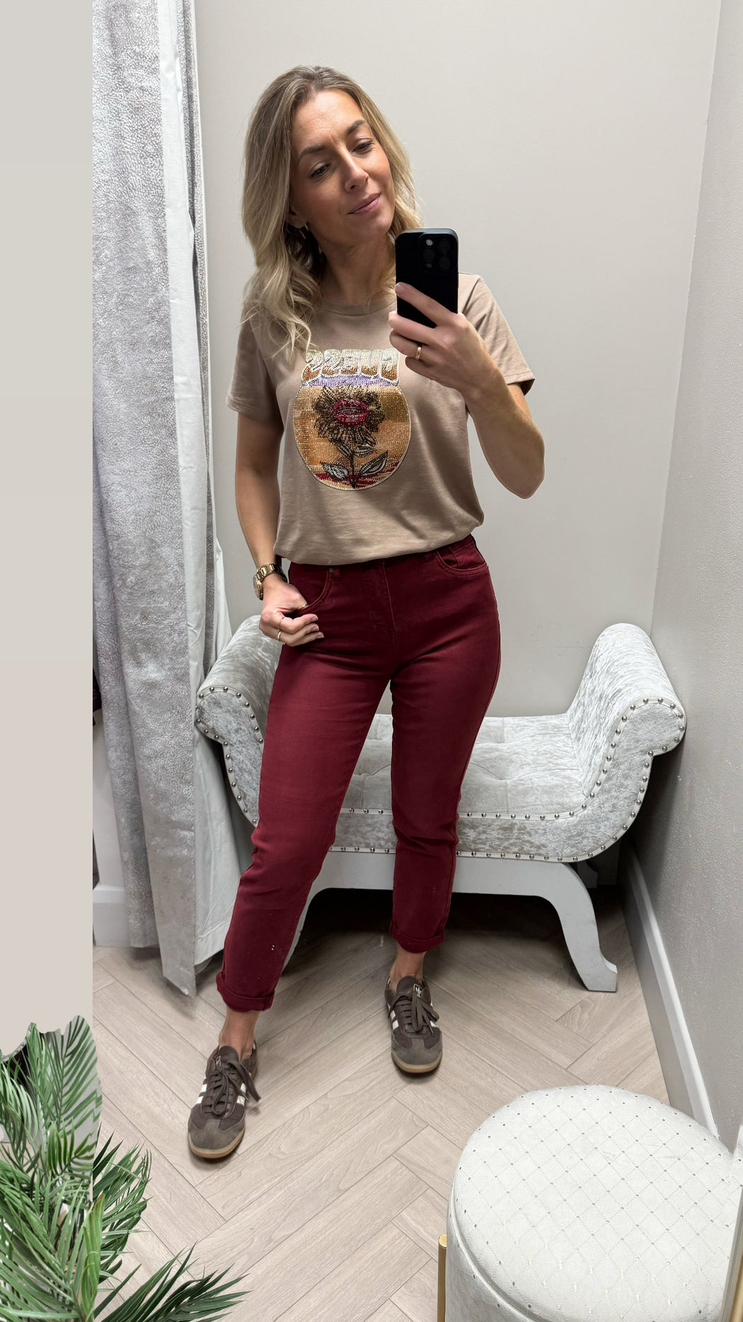 Toxic wine boyfriend fit jeans