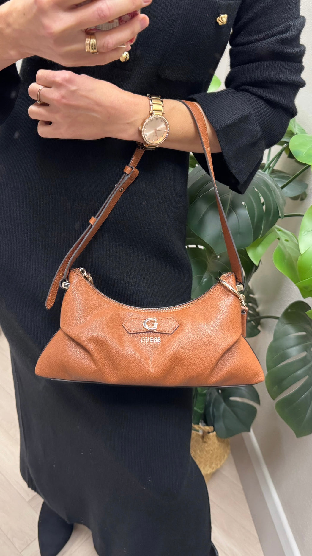 Guess cognac  Suzy Shoulder bag BG232202