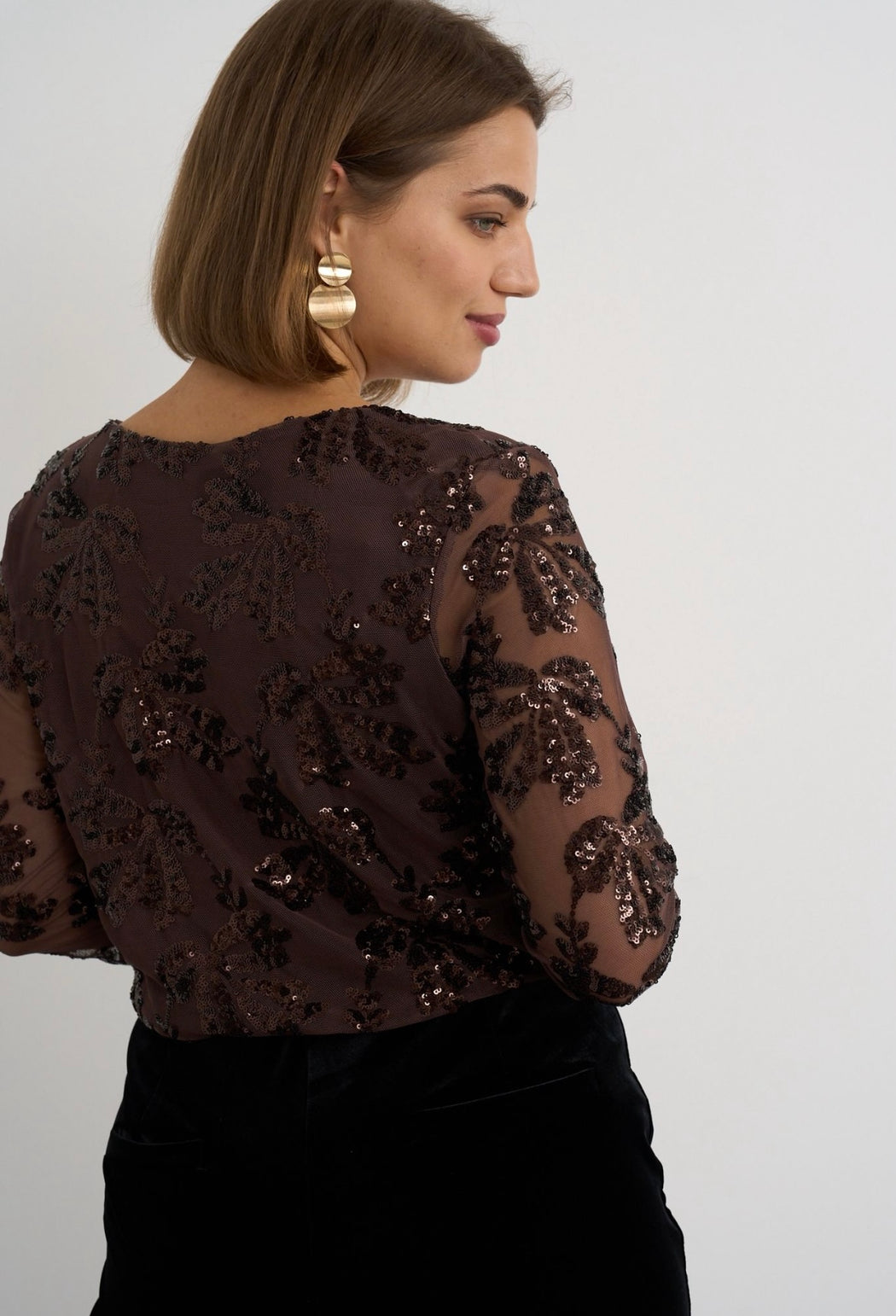 Brown signet sequinned top