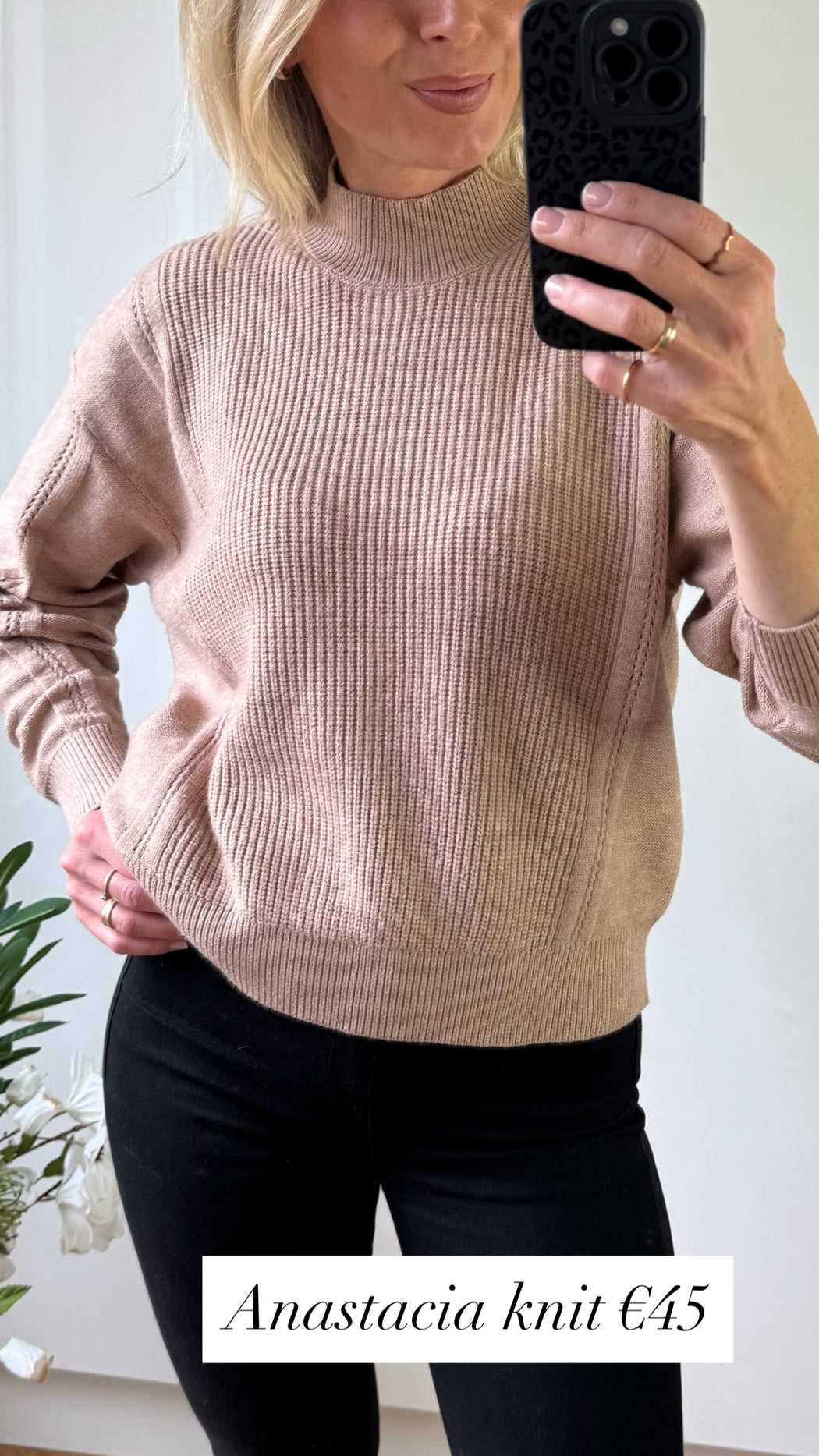 Anastacia beige knit