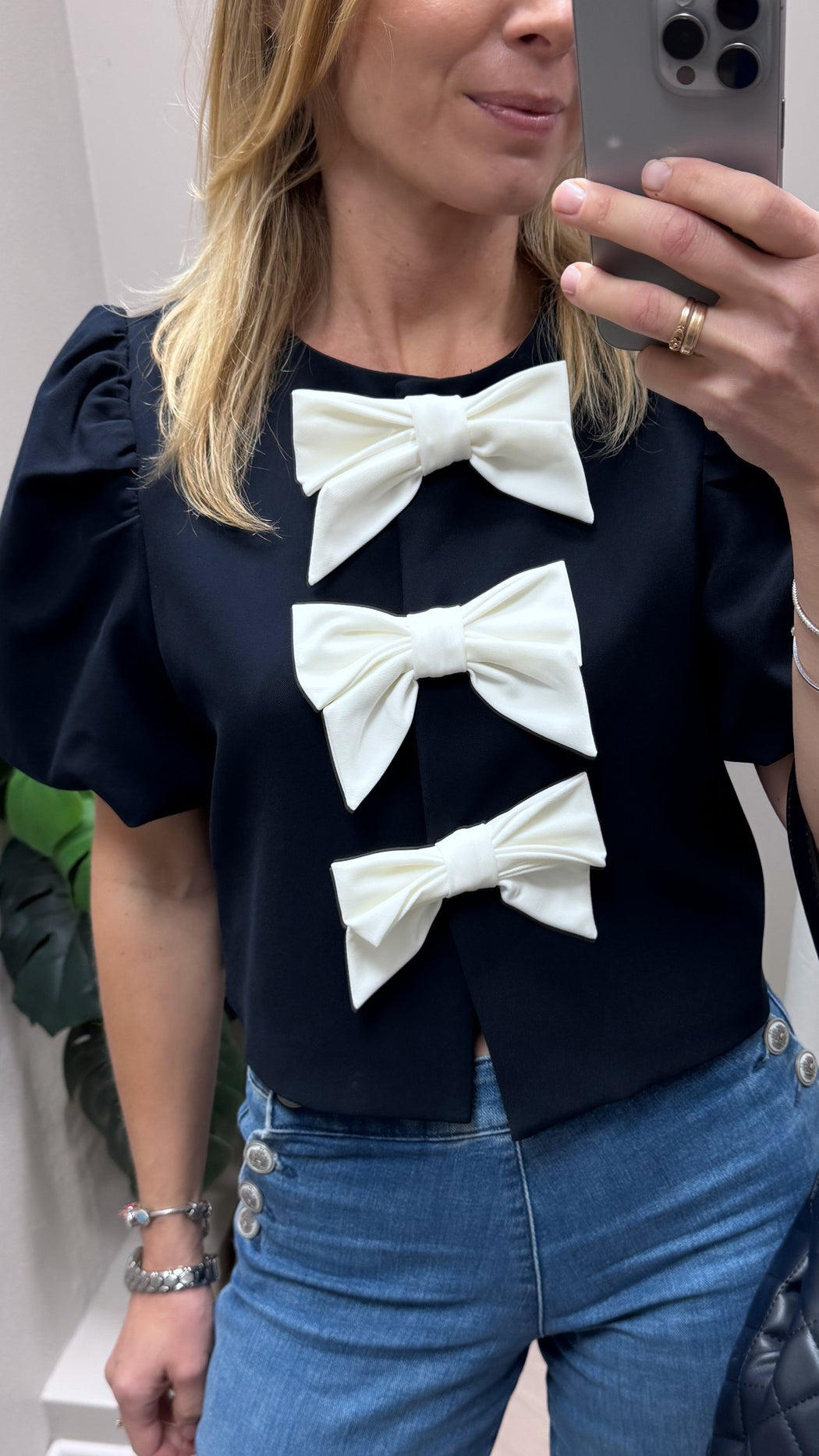 Saffron navy cream top