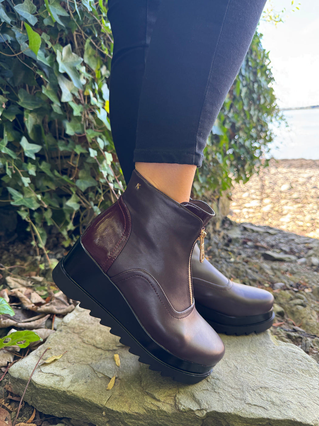 Pottery damson boots