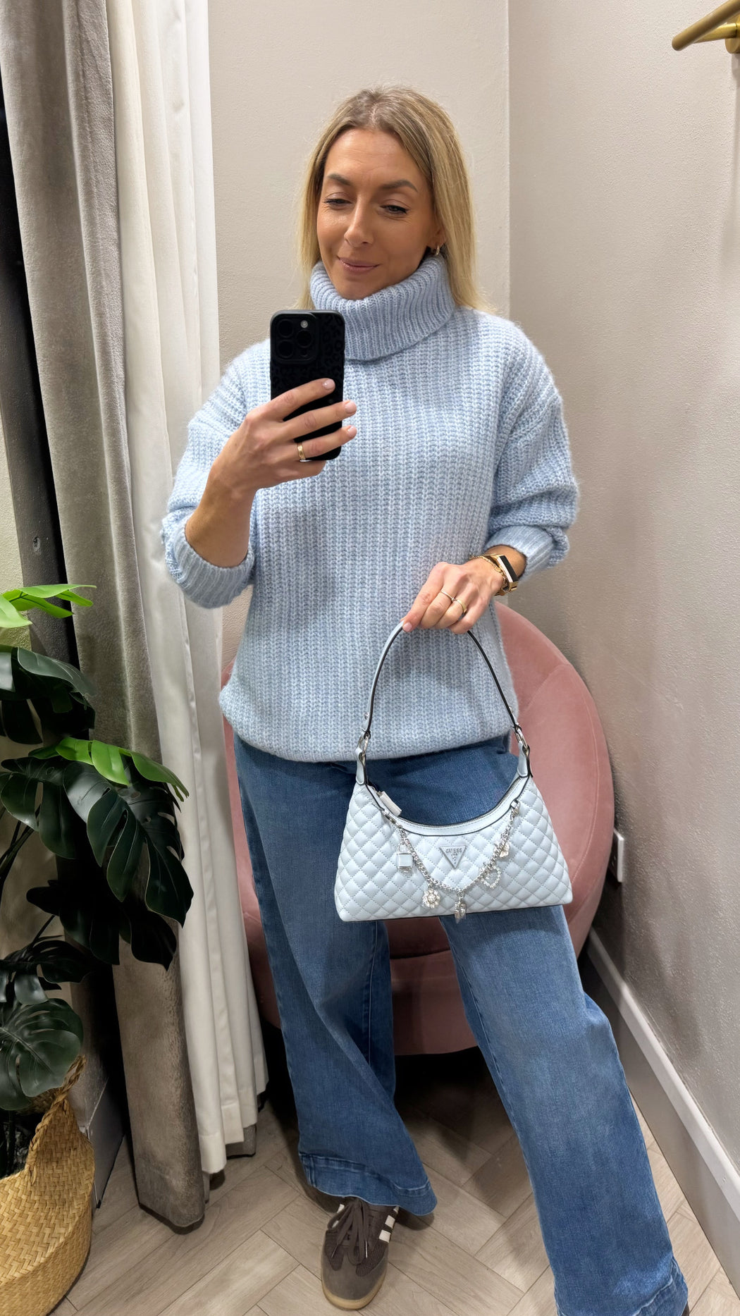 Midnight blue knit