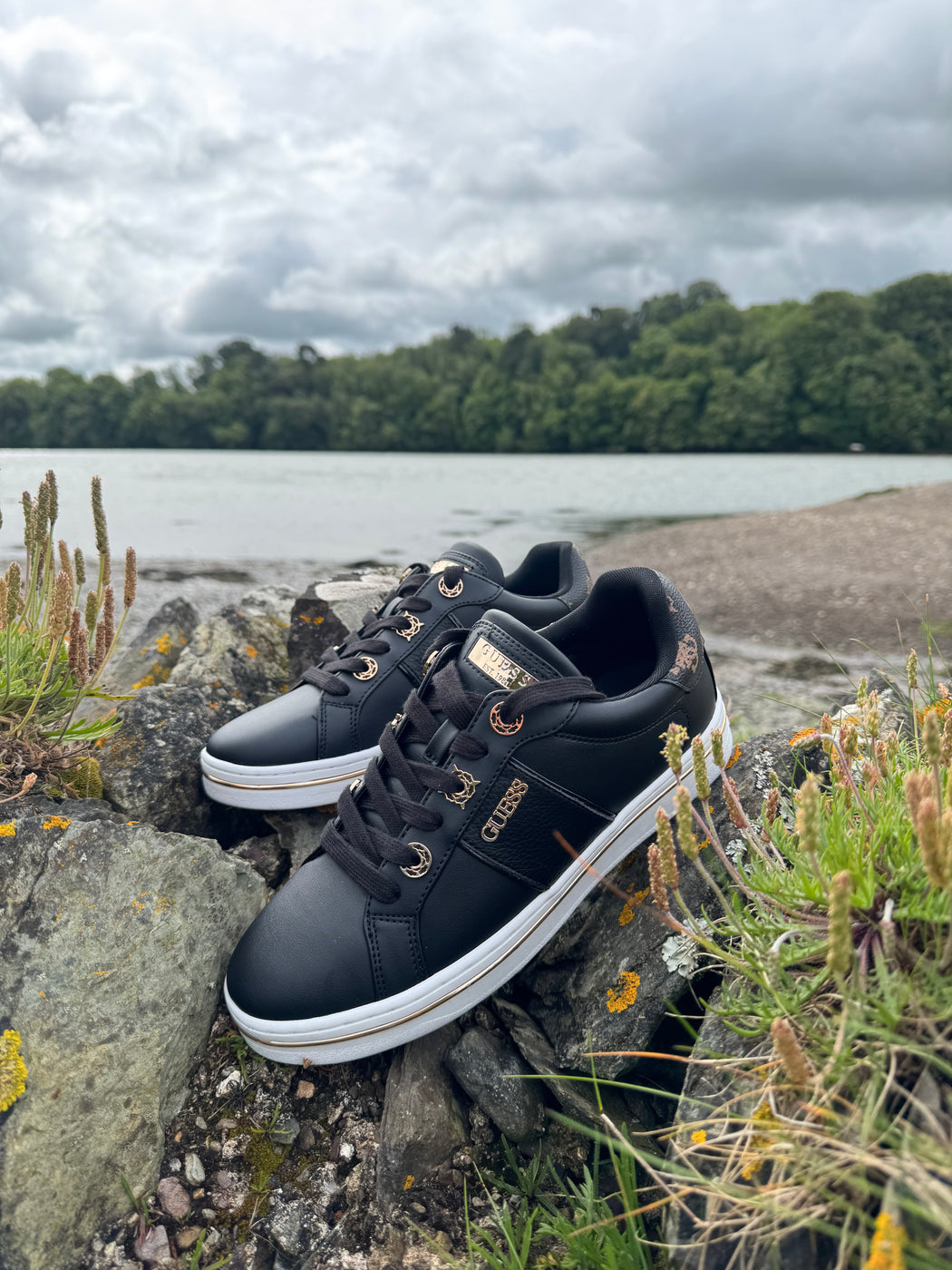 Guess stew black trainer