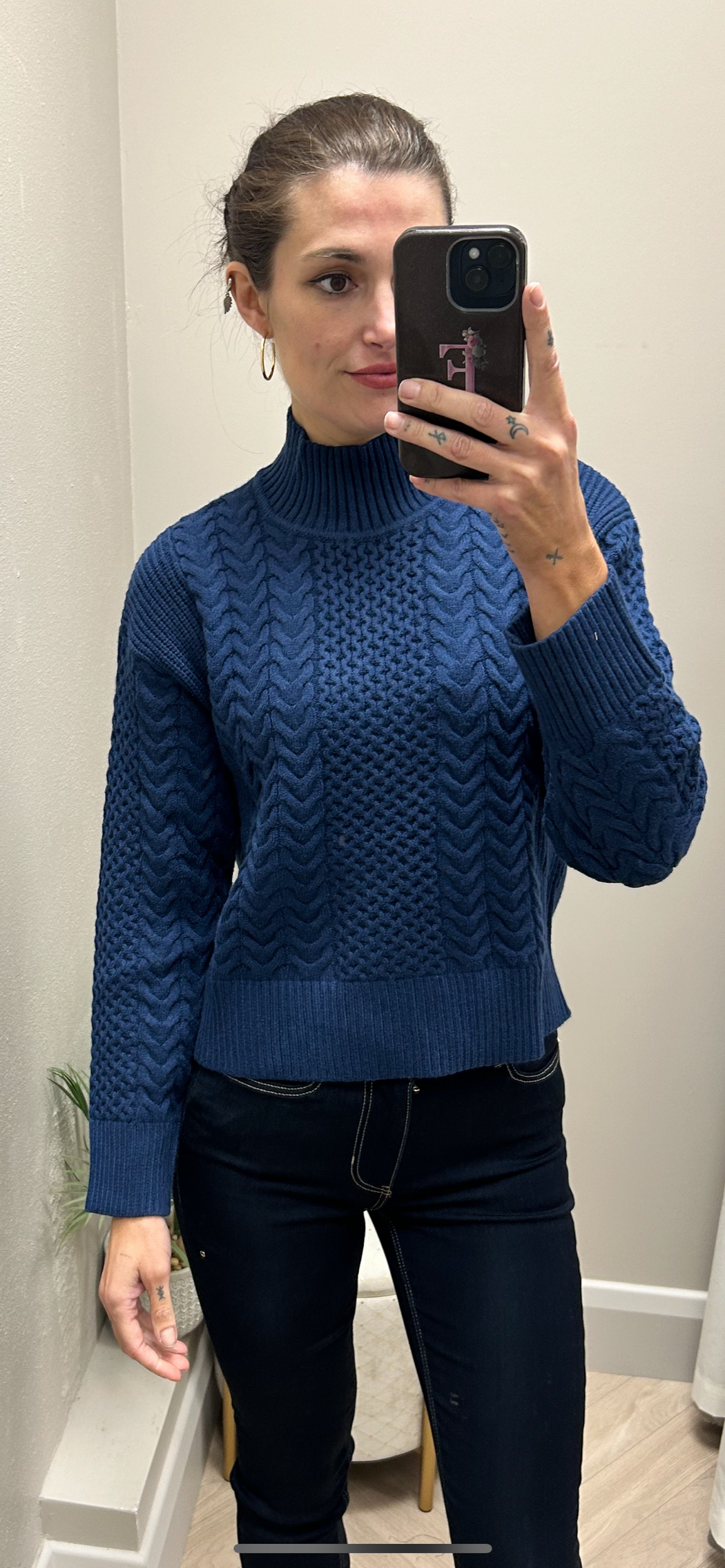 Edwina navy cable knit