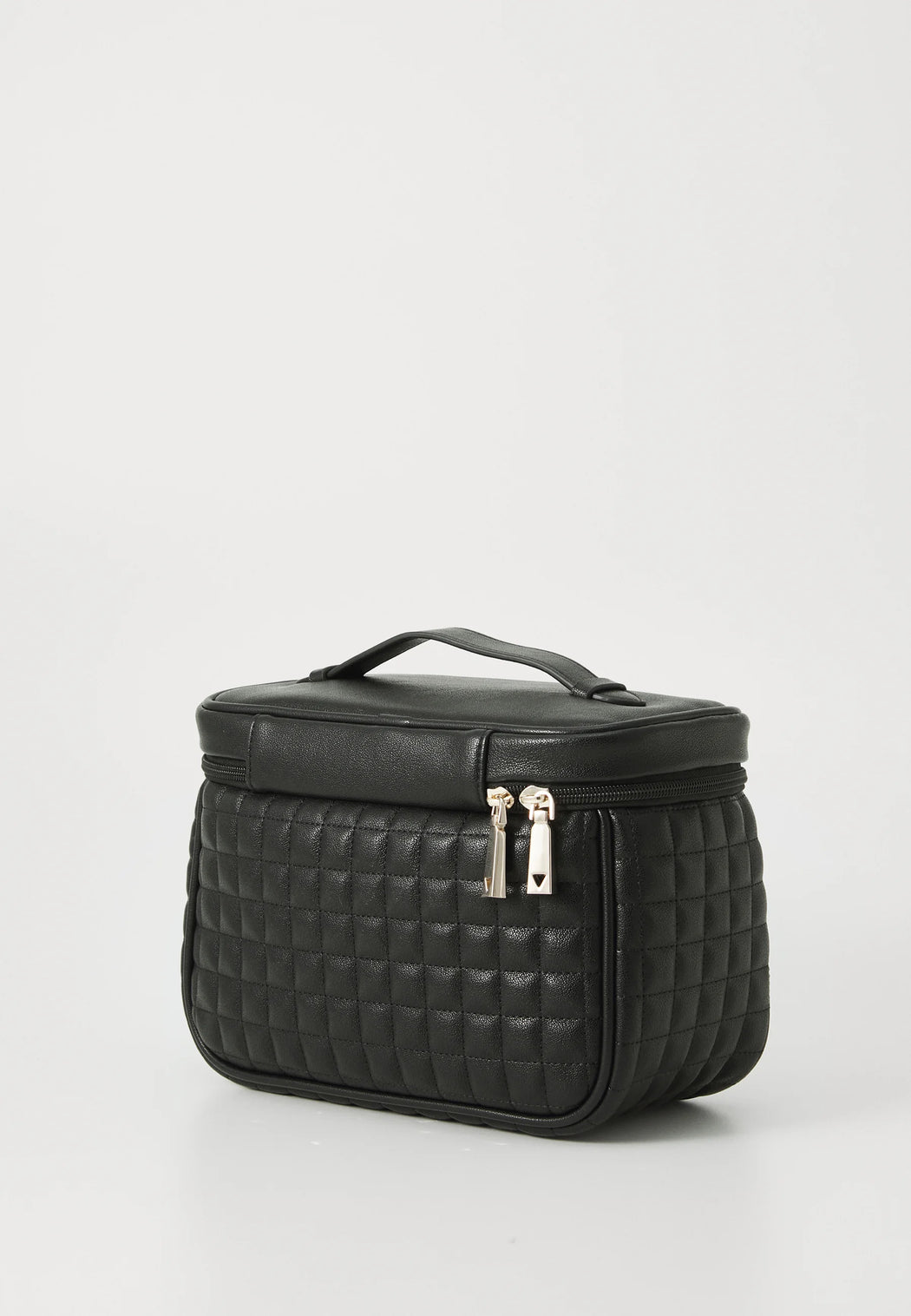 Black nadira guess cosmetic bag qg8424039