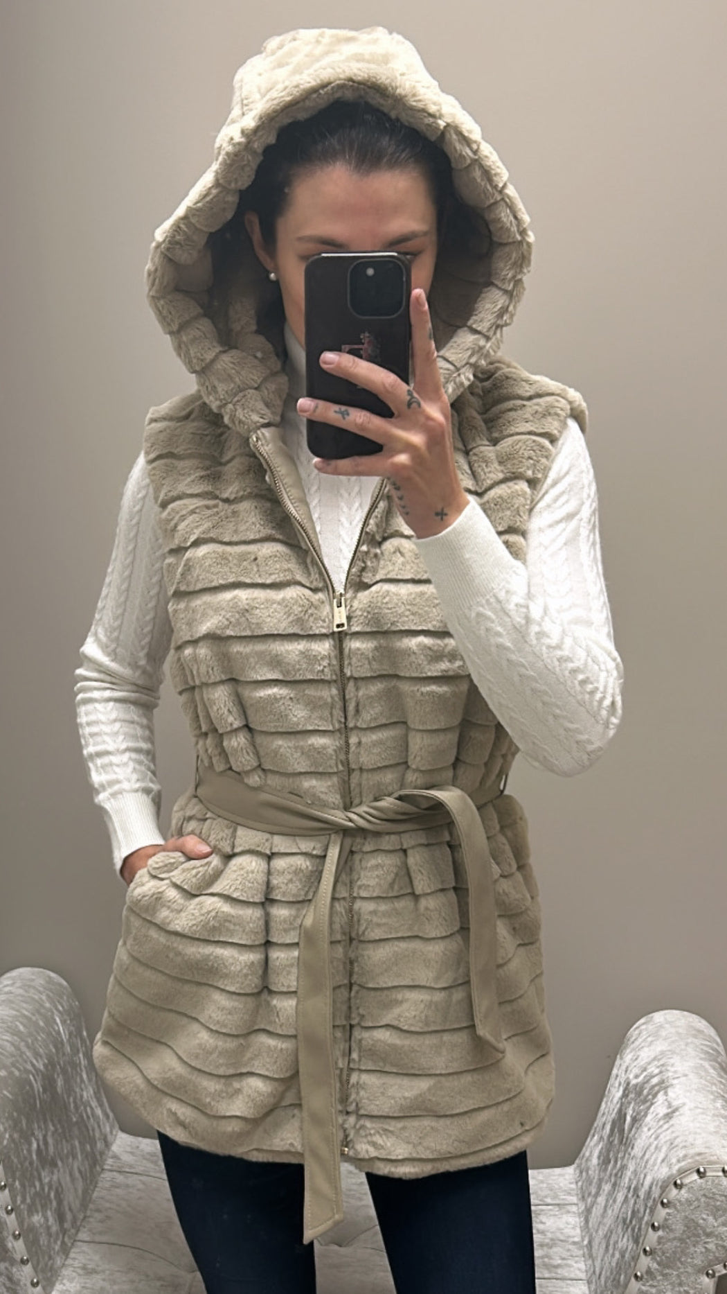 Classe cream fur gilet