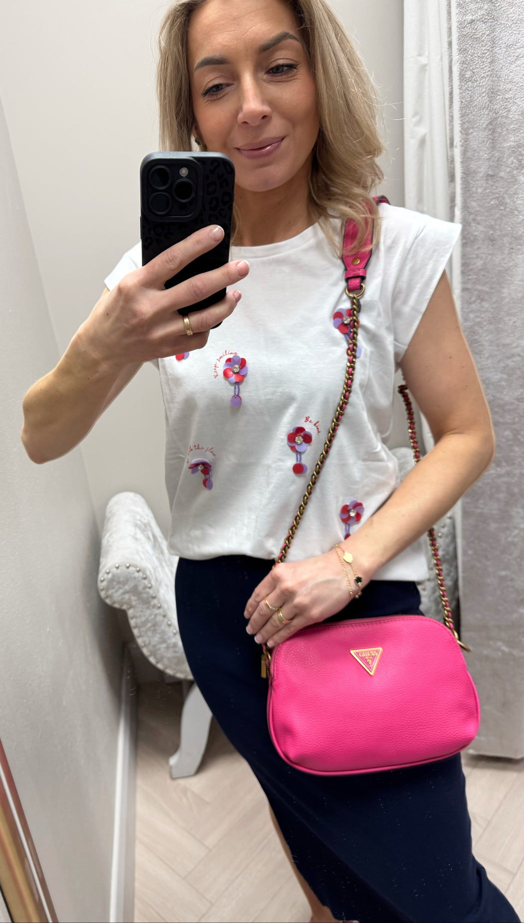 Vb878212 guess Magenta becci double zip crossbody