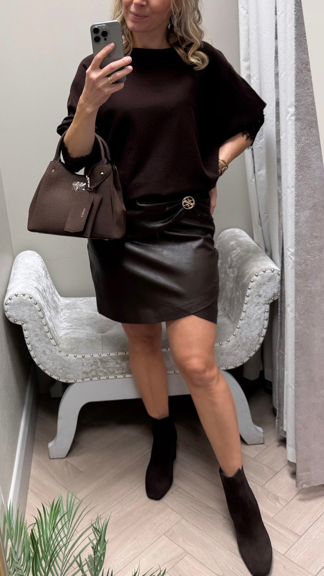 Guess Lucia logo buckle mini skirt