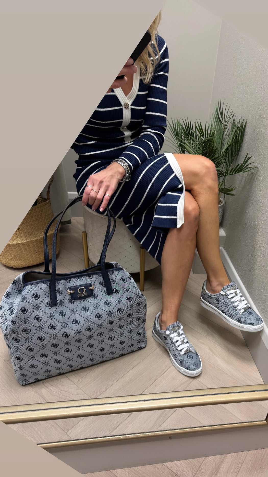 Guess neda jacquard tote bag jp965424