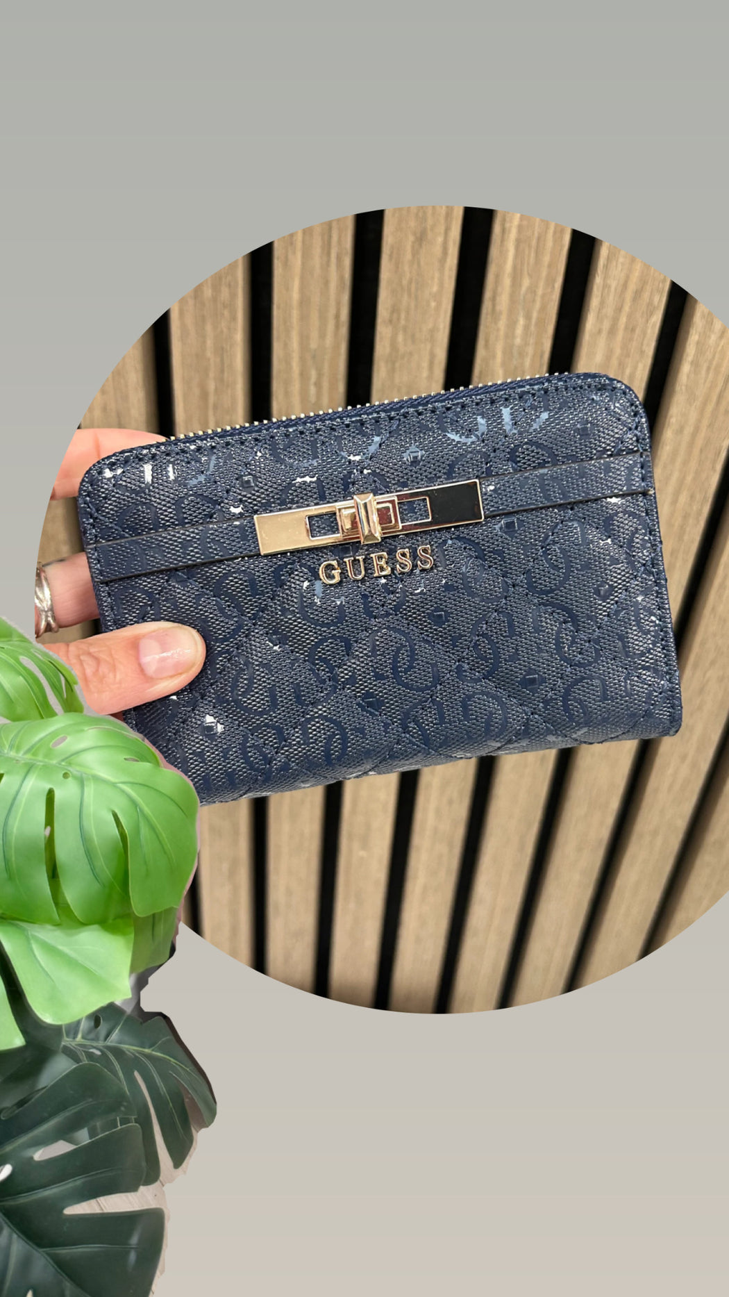 Guess Midnight IDRA Wallet. GG8157140