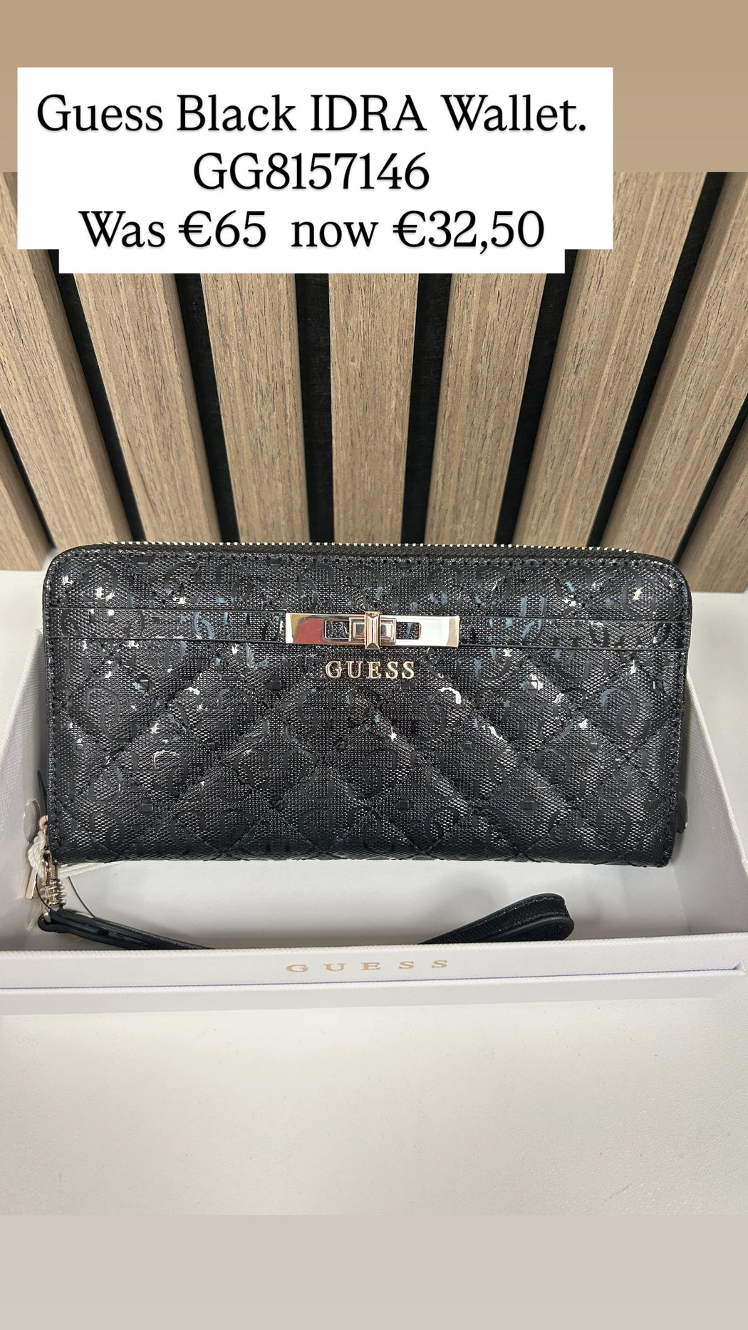 Guess Black IDRA Wallet. GG8157146