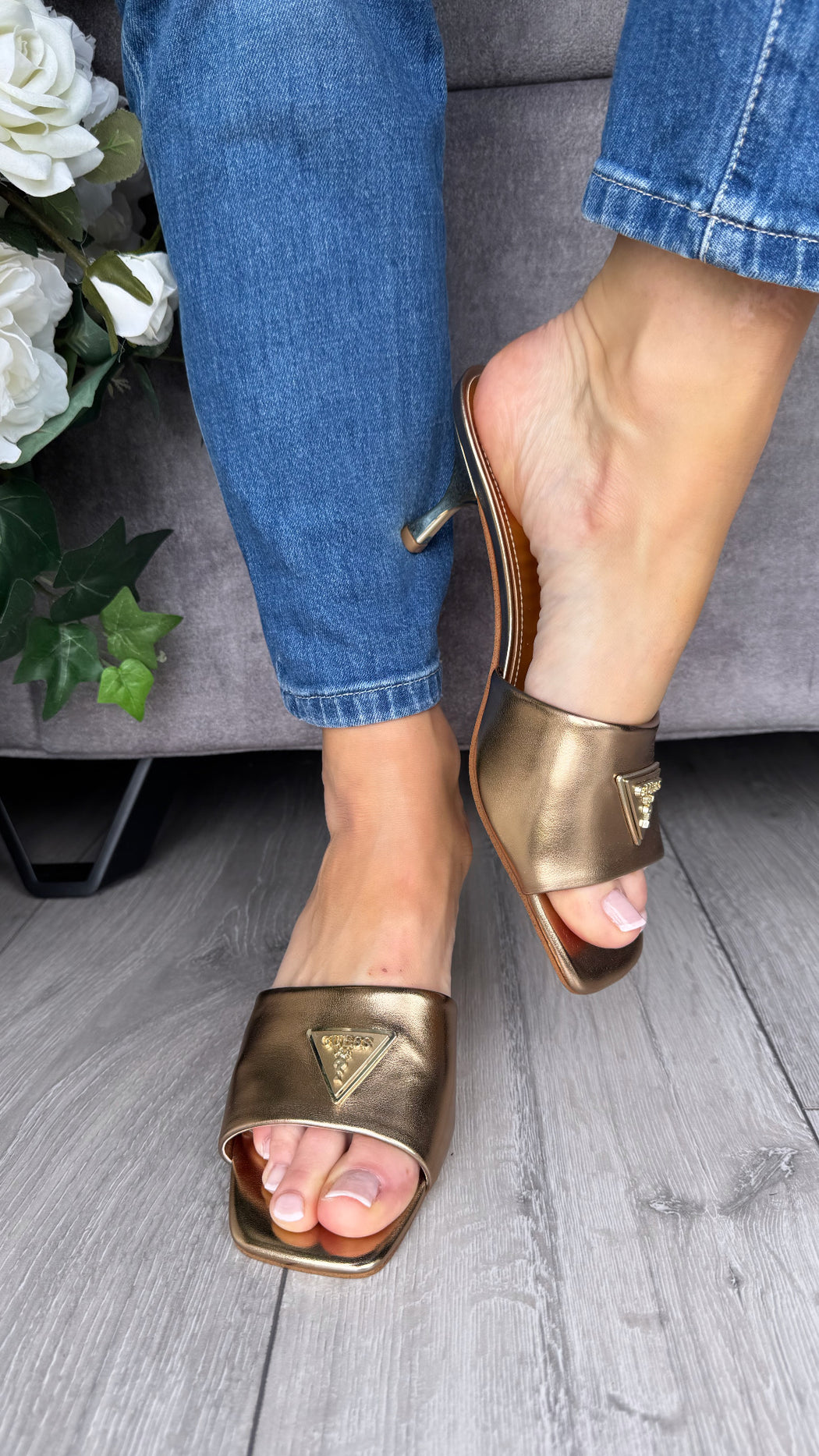 Guess bronze kitten heel mule FLJLUSLEL03