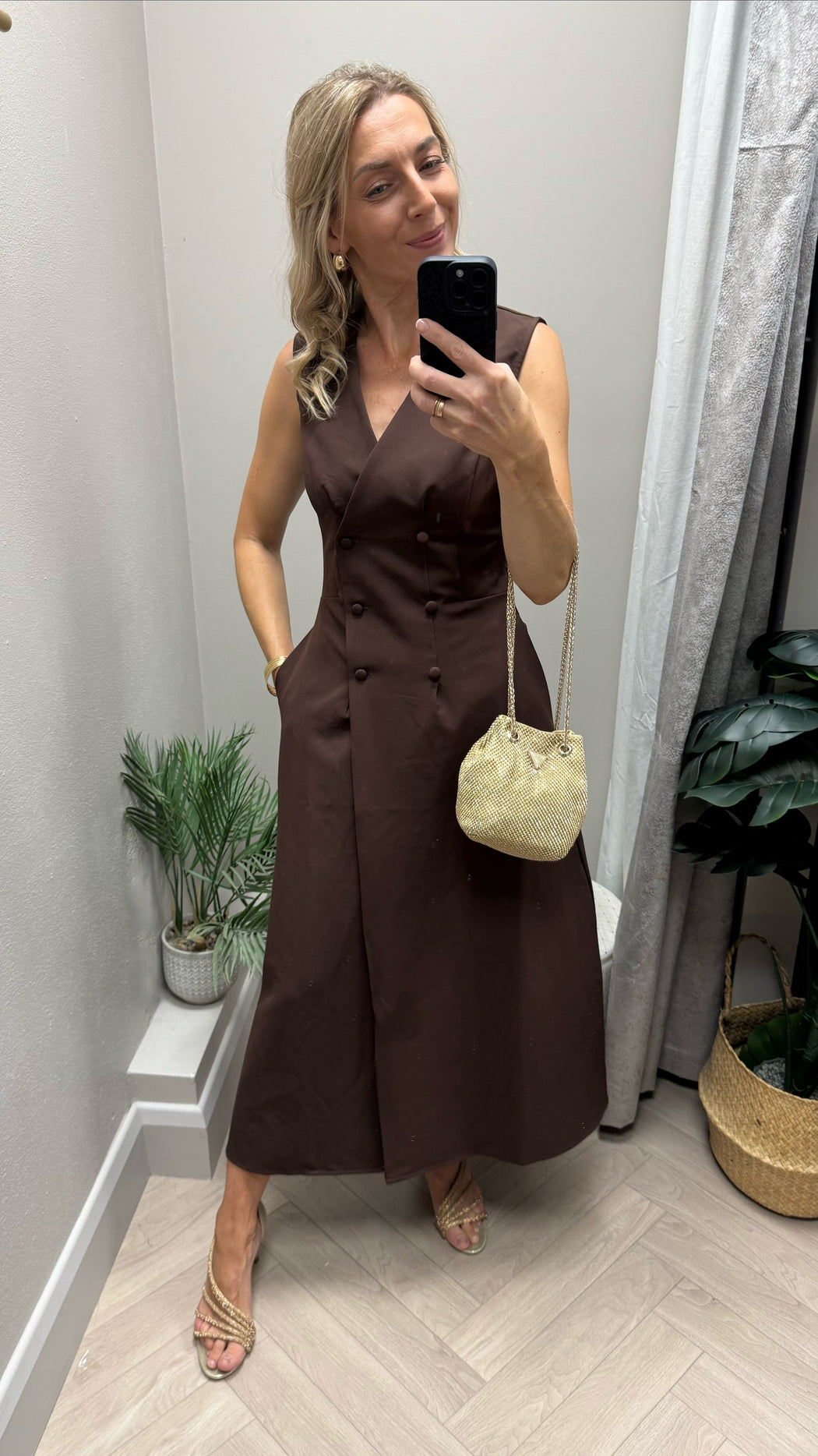 Hazel Tailored Sleeveless Midi Dress Brown