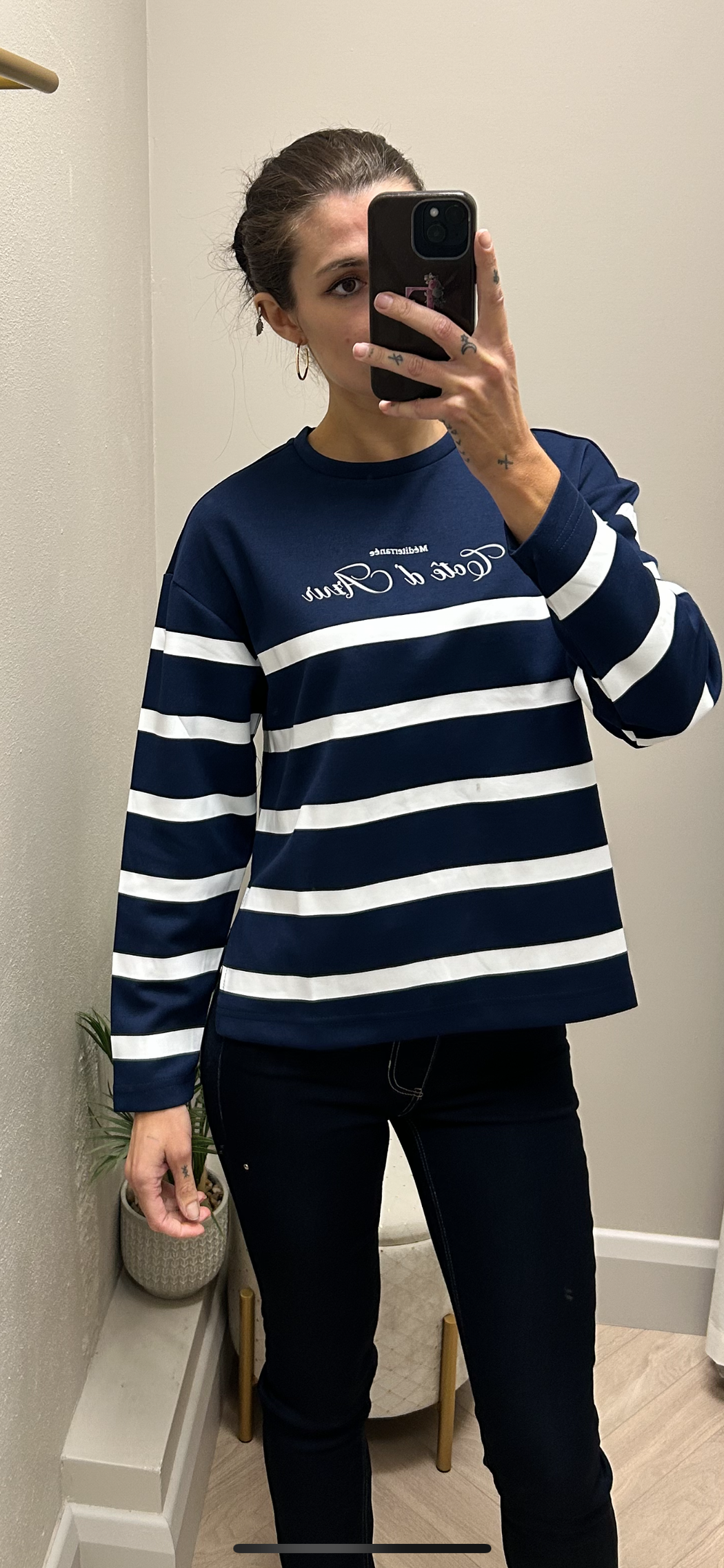 Robin navy sweater top