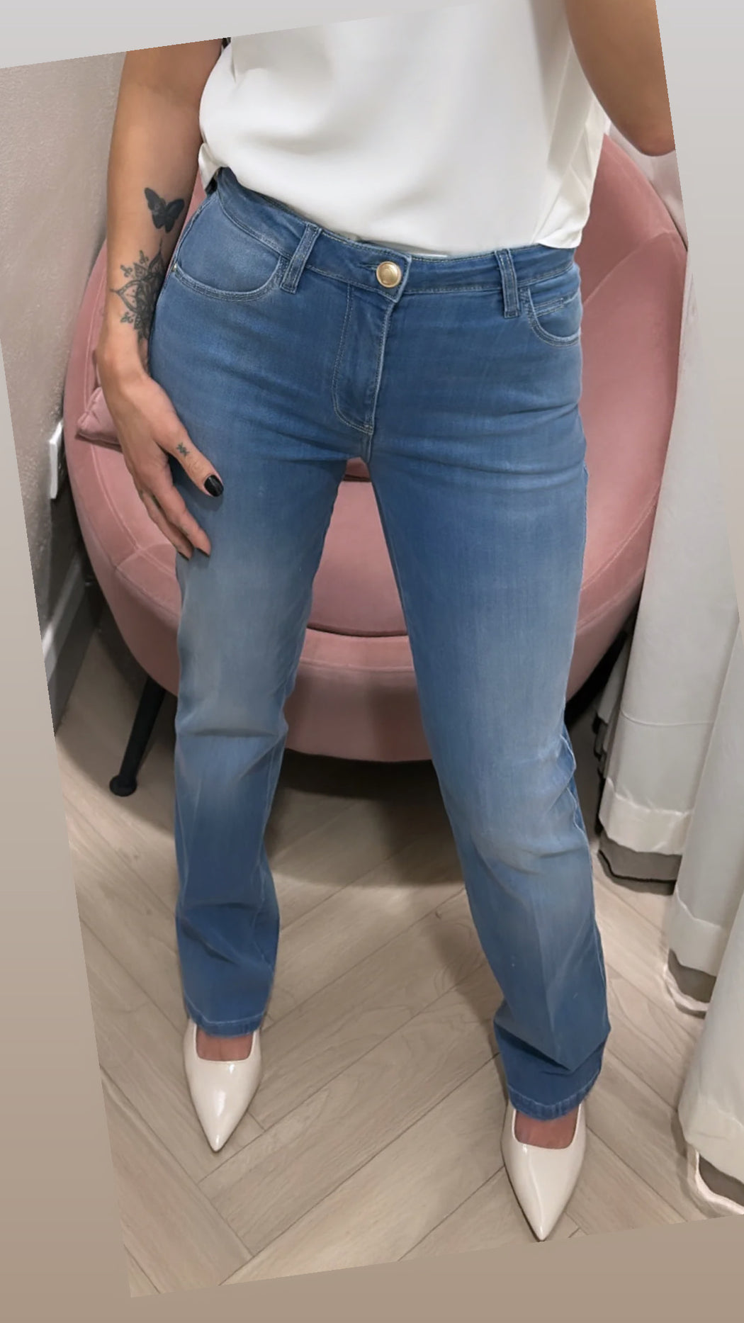 Guess sexy straight mid rise jeans W5GA15D5B42