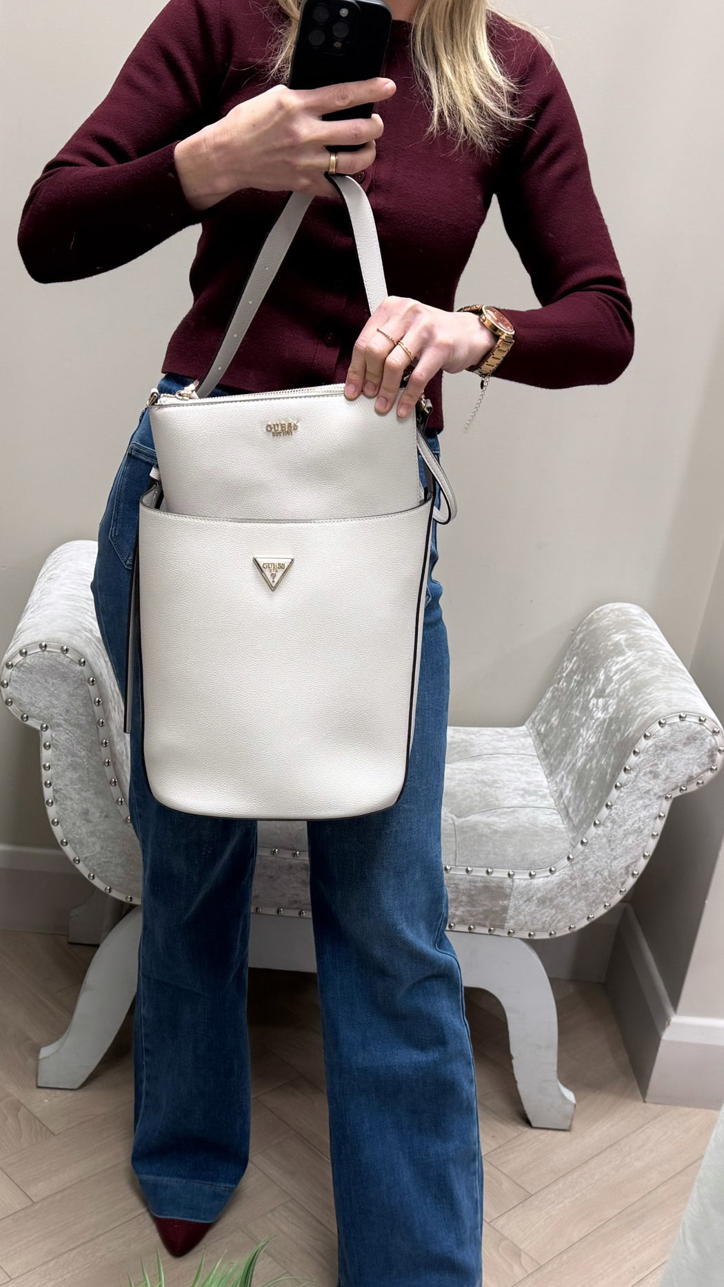 Guess meridian II ivory BG697404