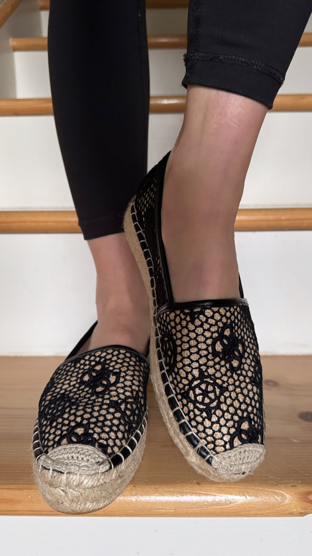 Guess black leather trim espradrils