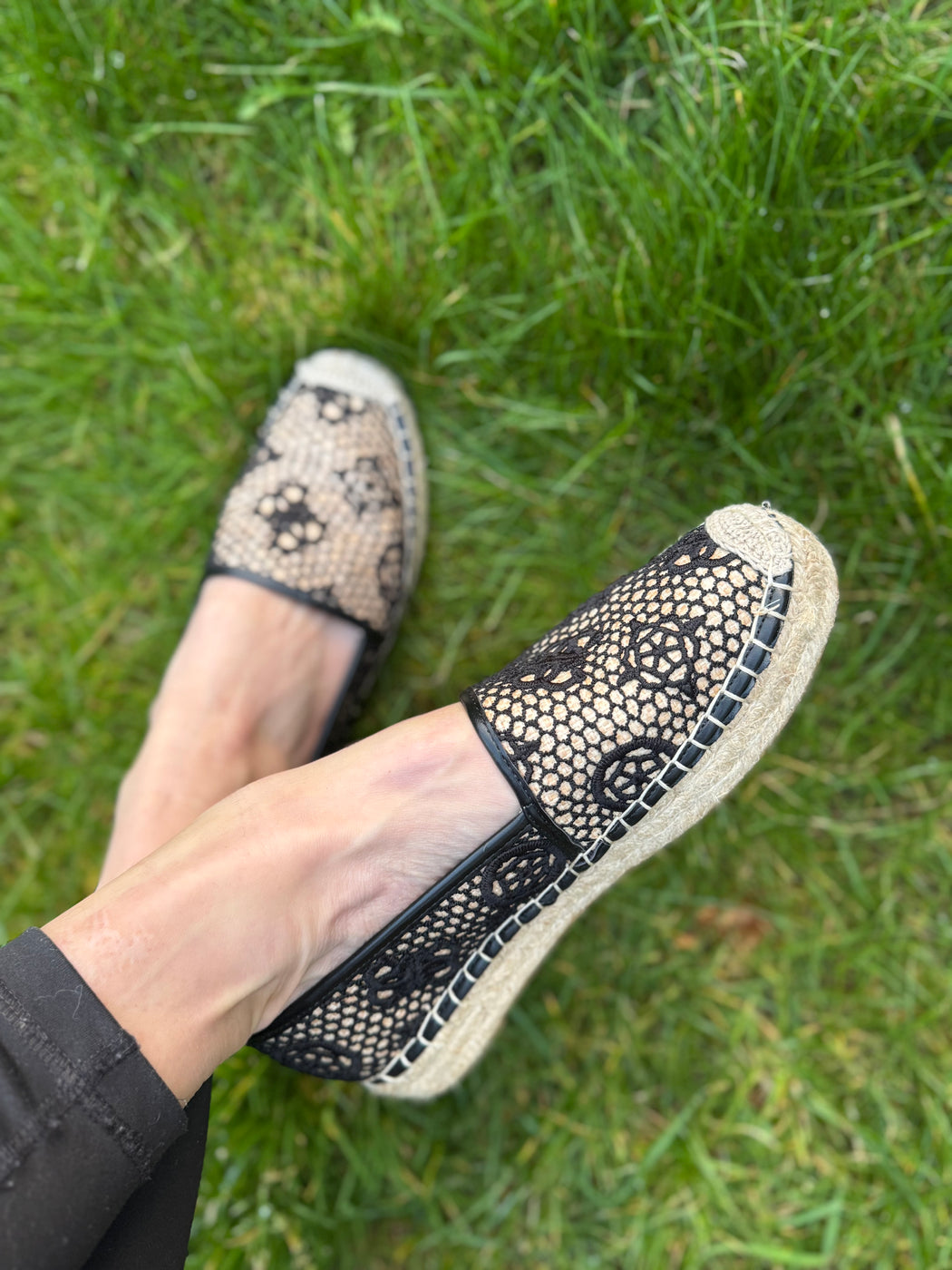 Guess black leather trim espradrils