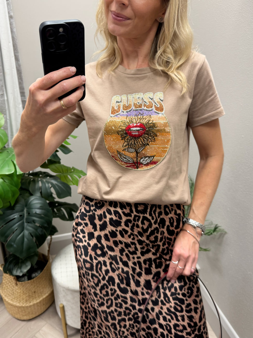 Guess desert flower tee w5y132k9rm1-g1dq