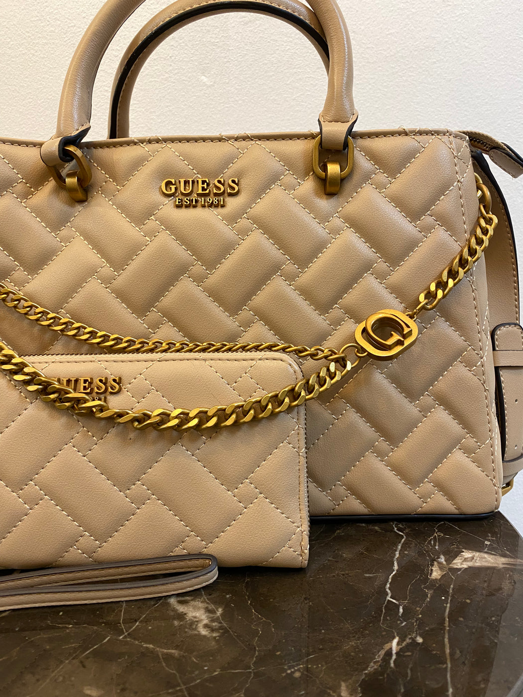 Guess gracelynn beige wallet