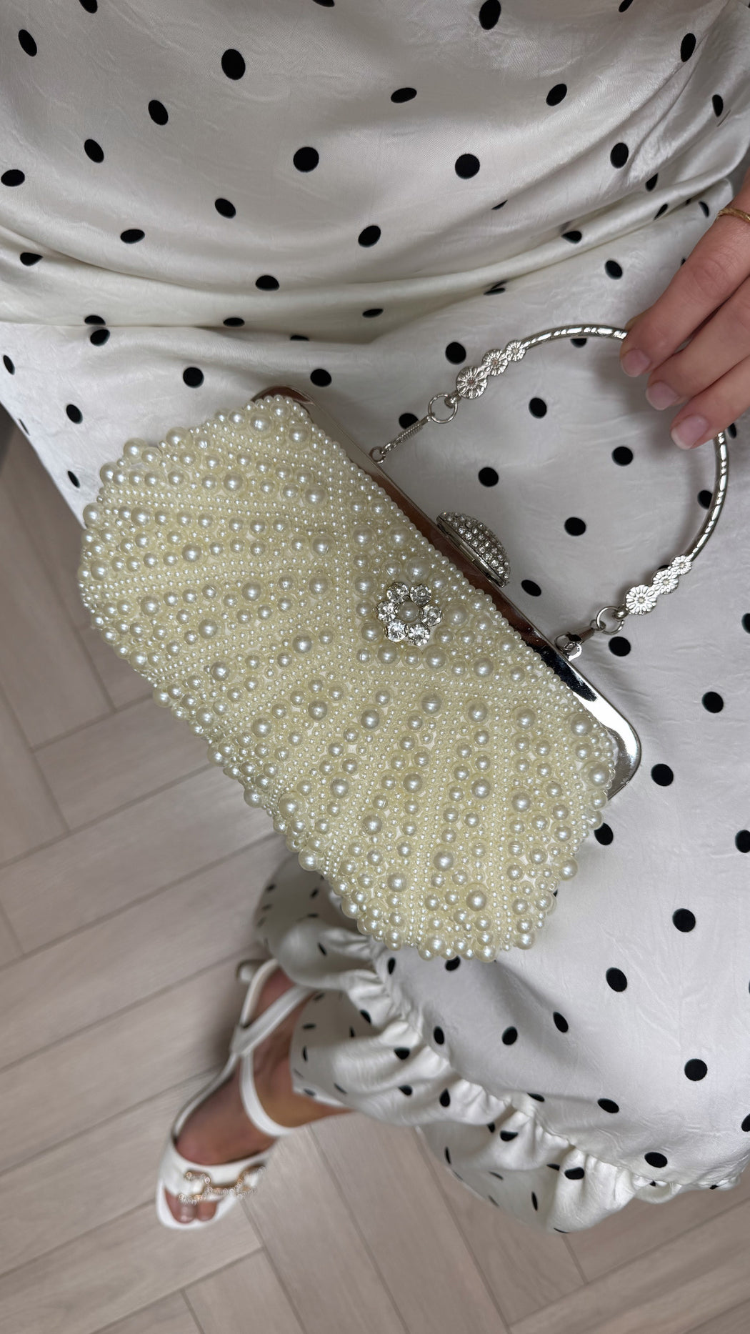8802 ivory pearl in shell