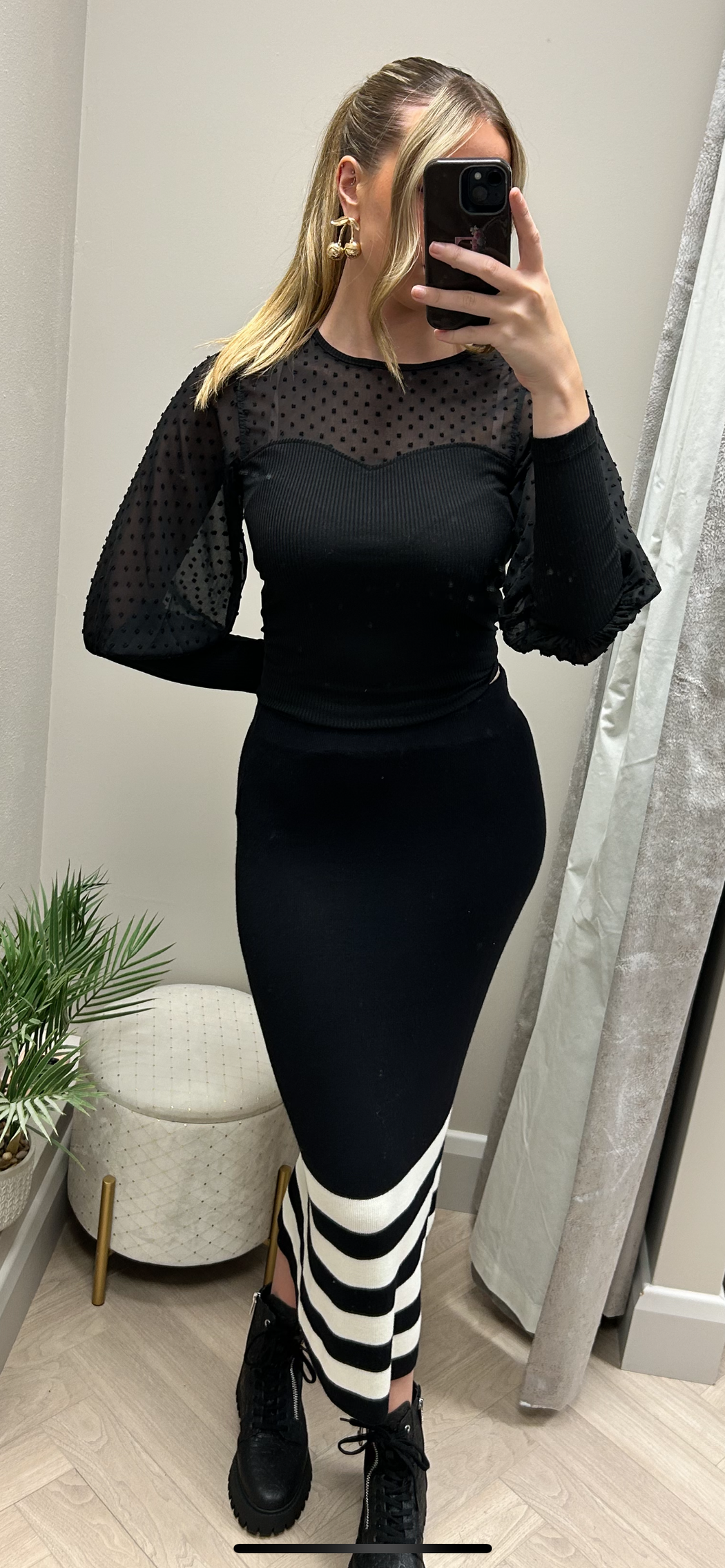 Chicago black mesh top