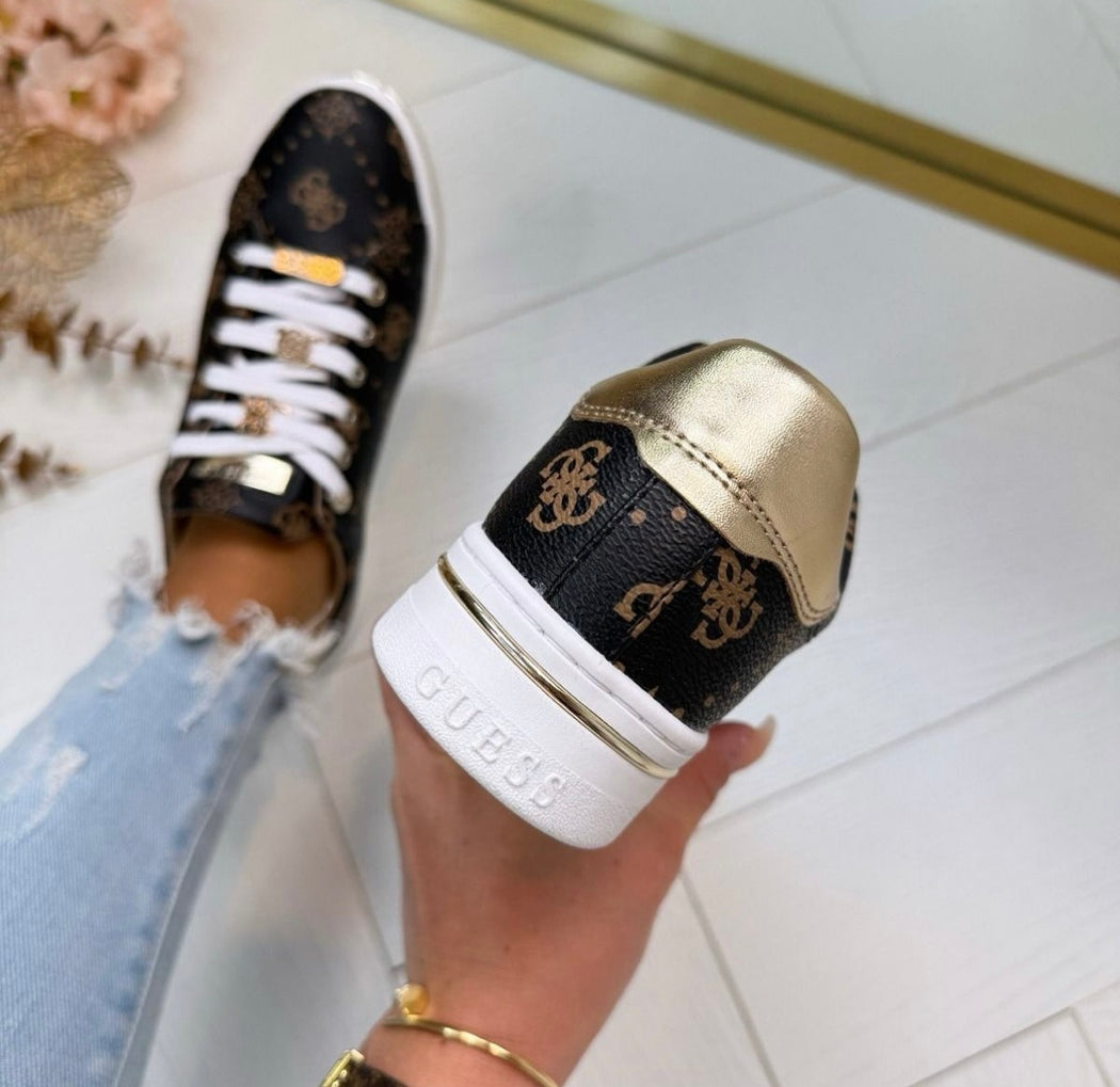 Guess logo sneaker