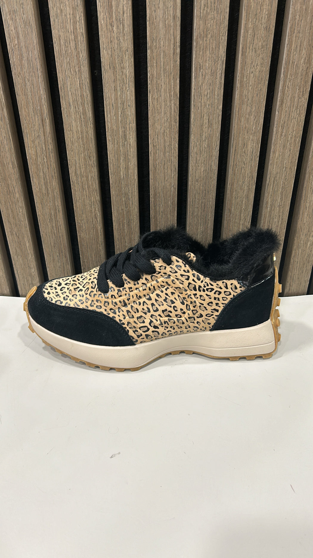 Dabin creamlop leopard runners