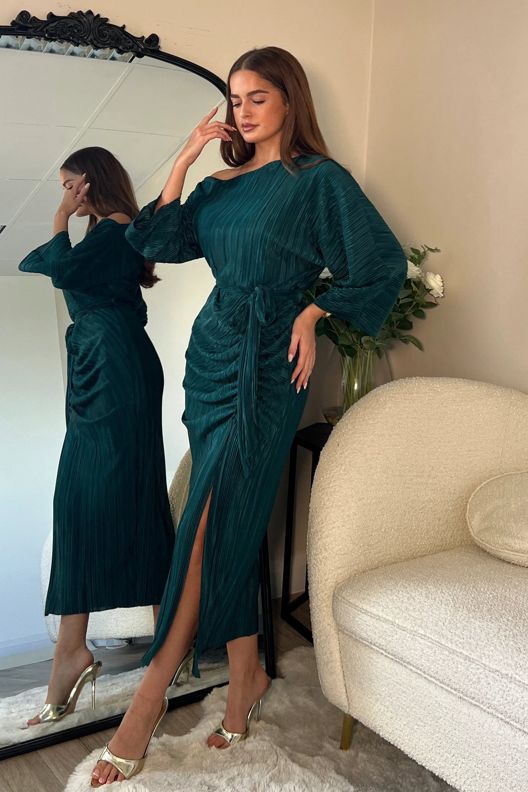 Vendy Off The Shoulder Ruched Detail Midi Dress Emerald