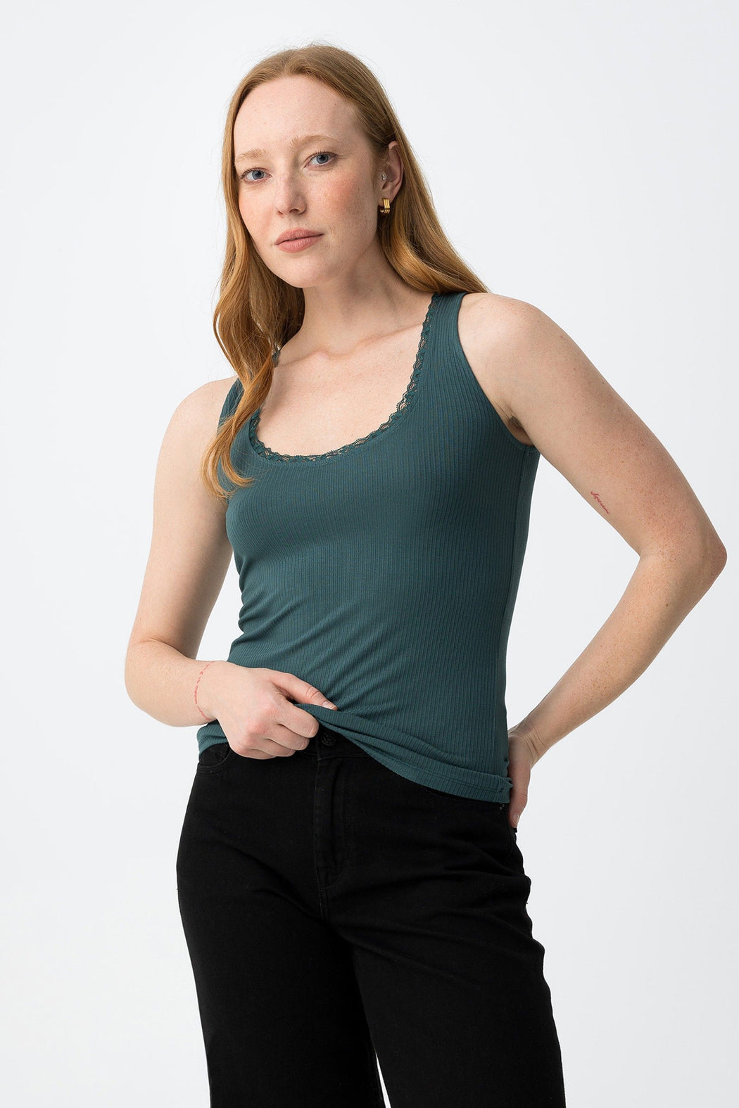 Vigo round neck green tank top