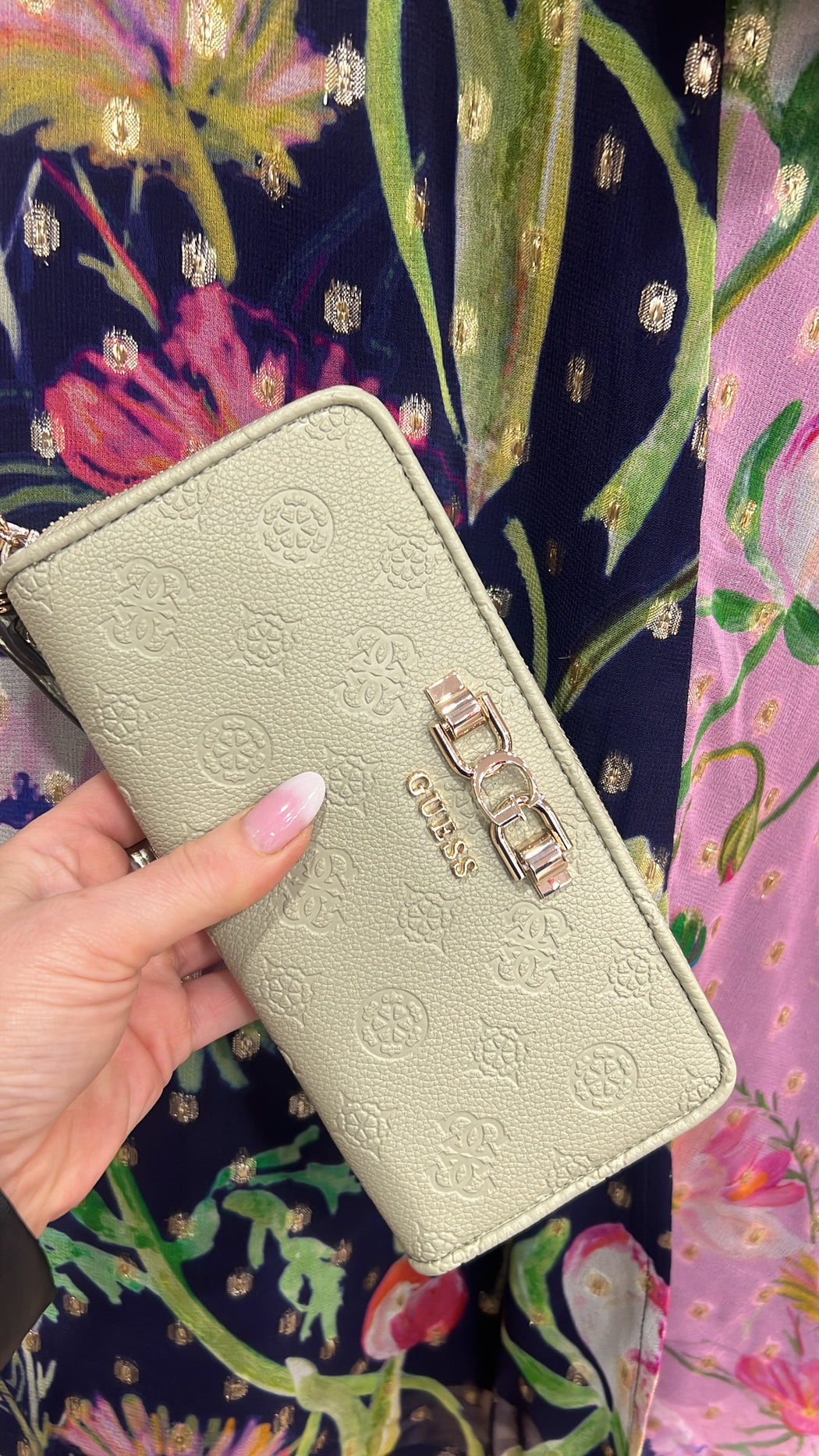 Anise guess sage wallet pd9916146