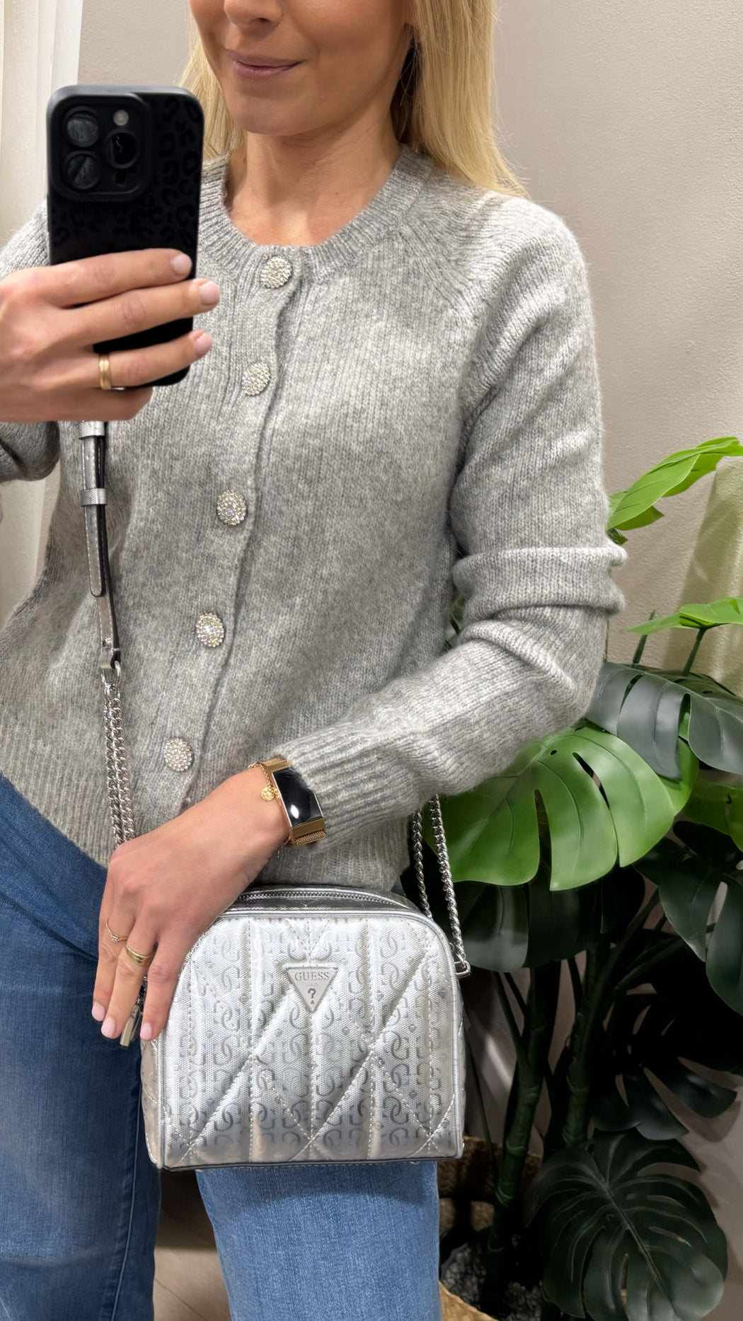 Guess Silver ALDINA Bag. GY966314