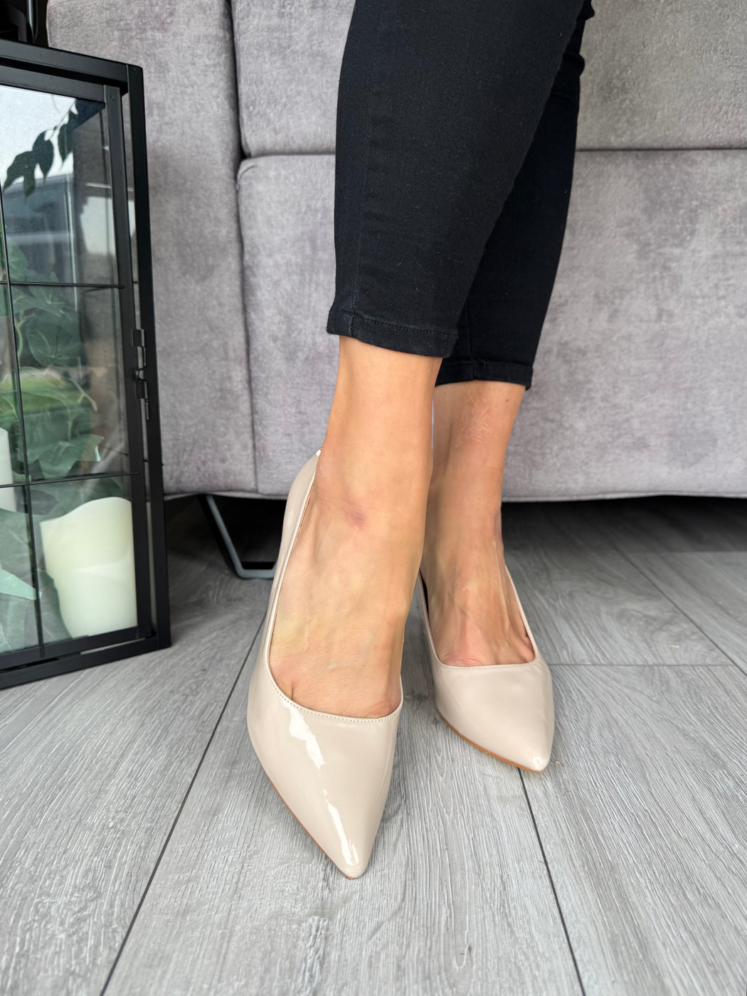 Bamburgh Almond heel